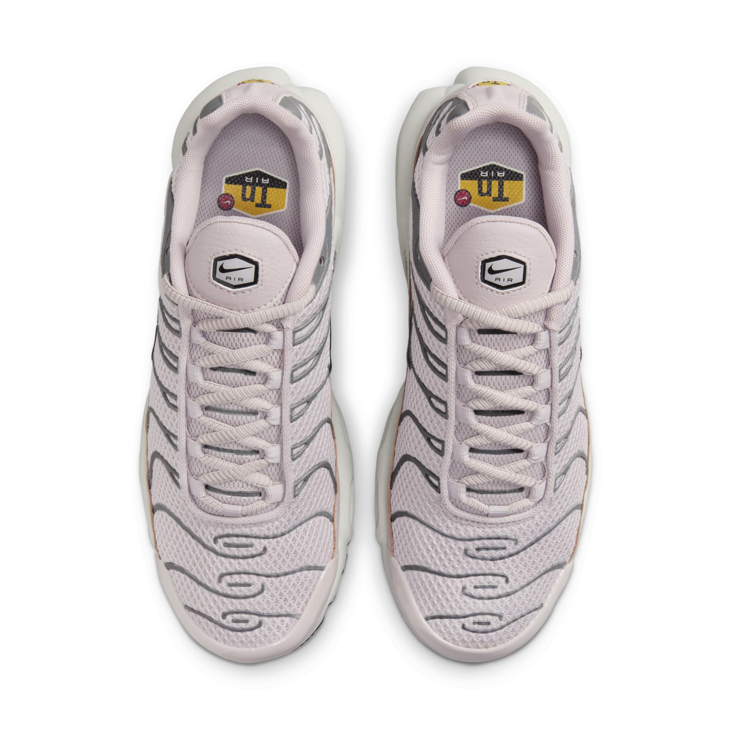Nike Air Max Plus Women's Shoes Product Image