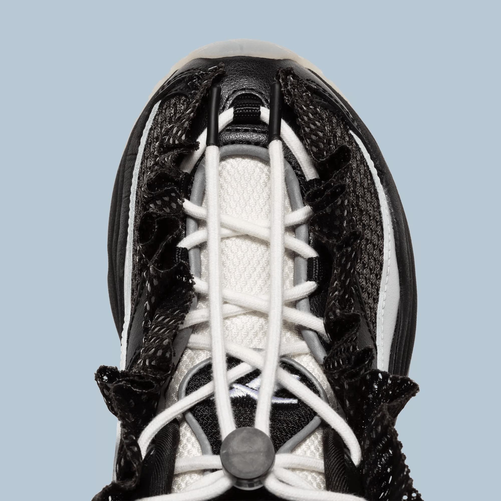 Women's DMX Ruffle LTD Shoes Female Product Image