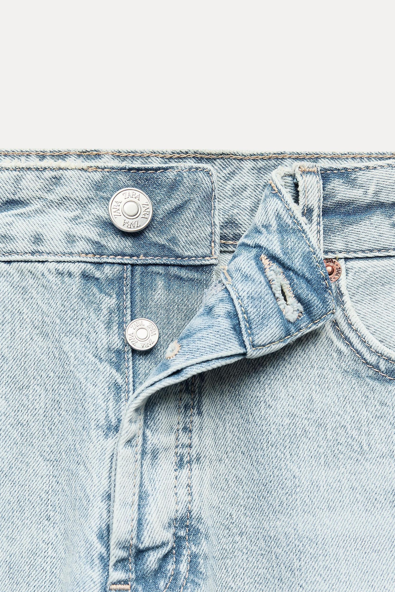 TRF LOW RISE STRAIGHT CUT CROPPED JEANS Product Image