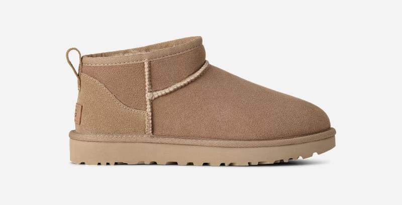Classic Ultra Mini Boots Product Image