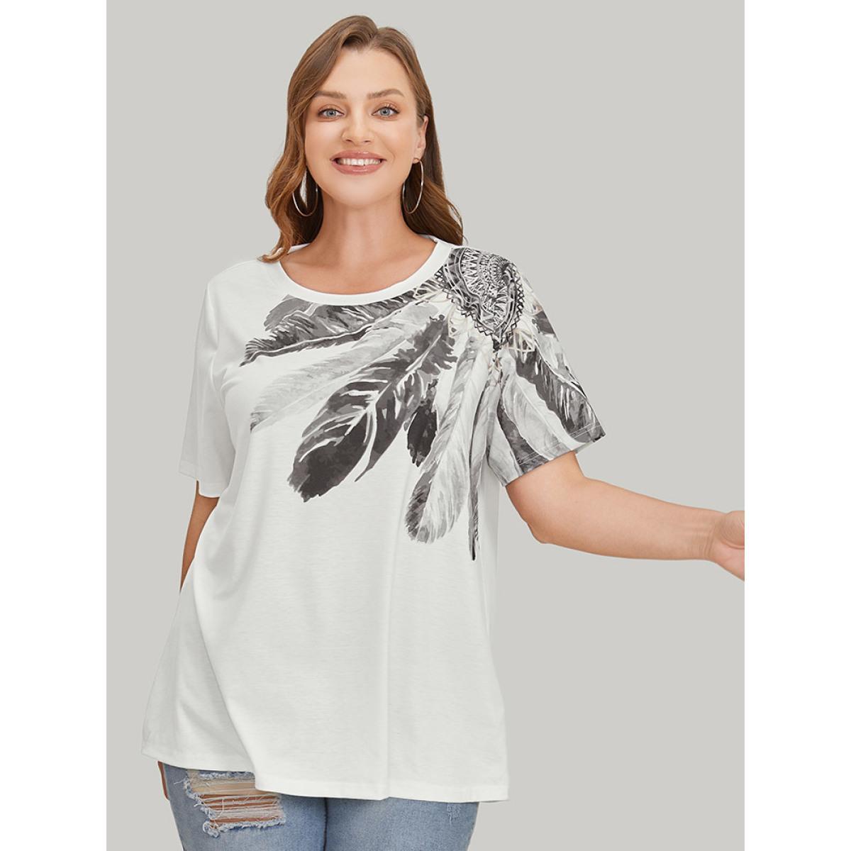 Plus Size Feather & Dream Catcher Print Crew Neck T-shirt White Women Casual Printed Feather Round Neck Dailywear T-shirts BloomChic 14-16/1X Product Image