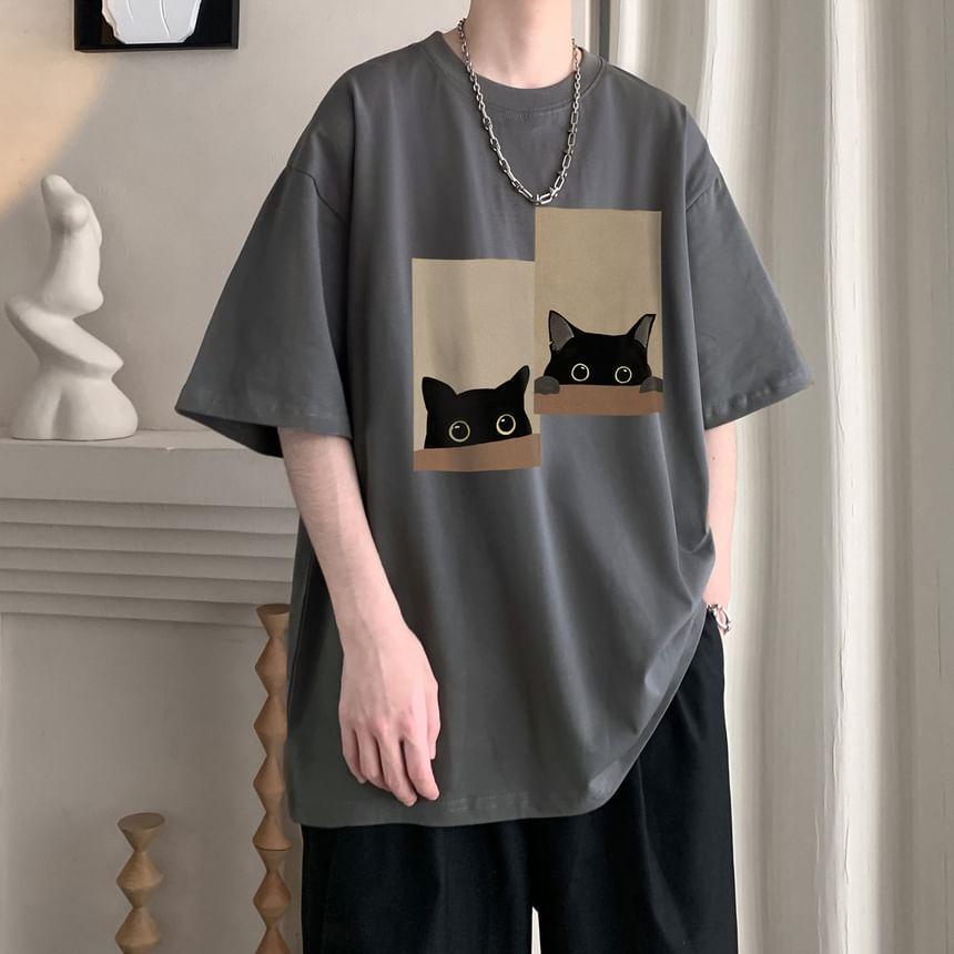 Elbow-Sleeve Crewneck Cat Print T-Shirt Product Image