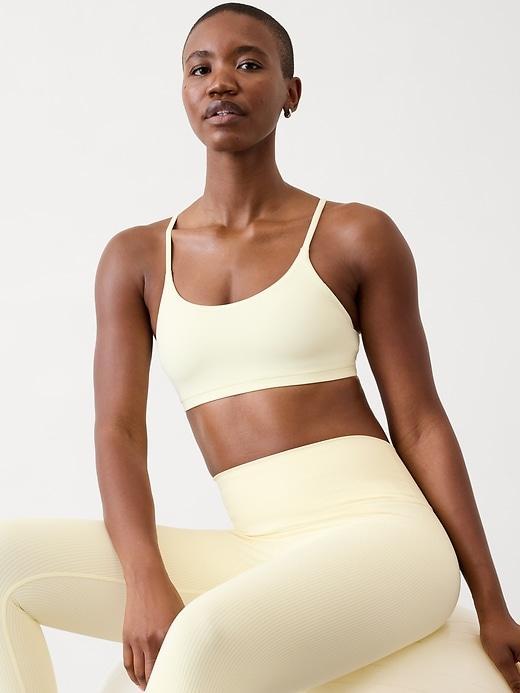 Transcend Scoop Sports Bra A-C Product Image