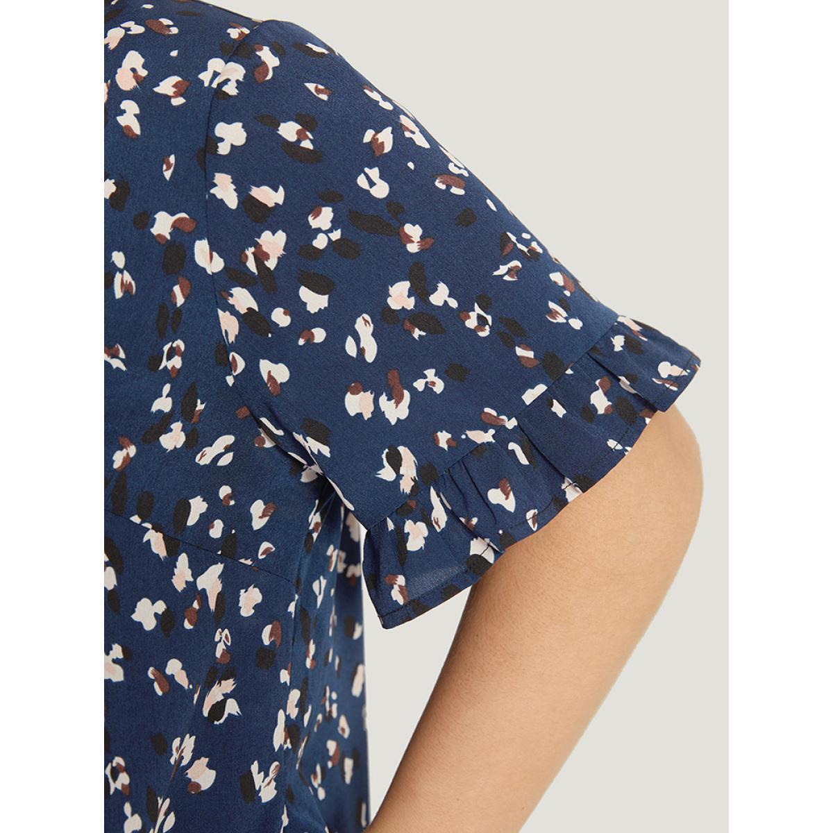 Plus Size Allover Print Pocket Flutter Trim Dress DarkBlue Women Elegant Pocket Round Neck Short sleeve Curvy Knee Dress BloomChic 18-20/2X Product Image