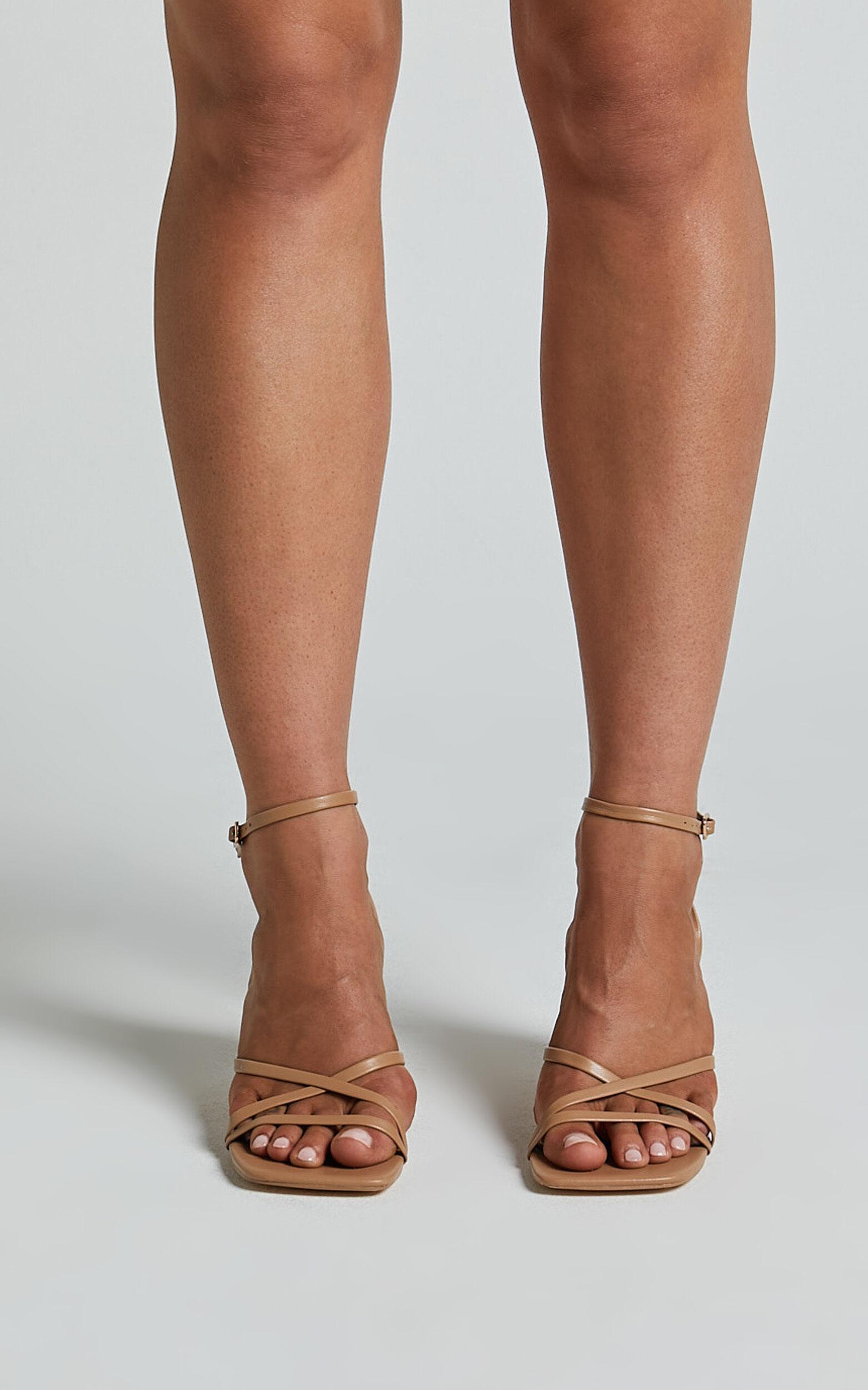 Novo - Urelia Heels in Camel Product Image