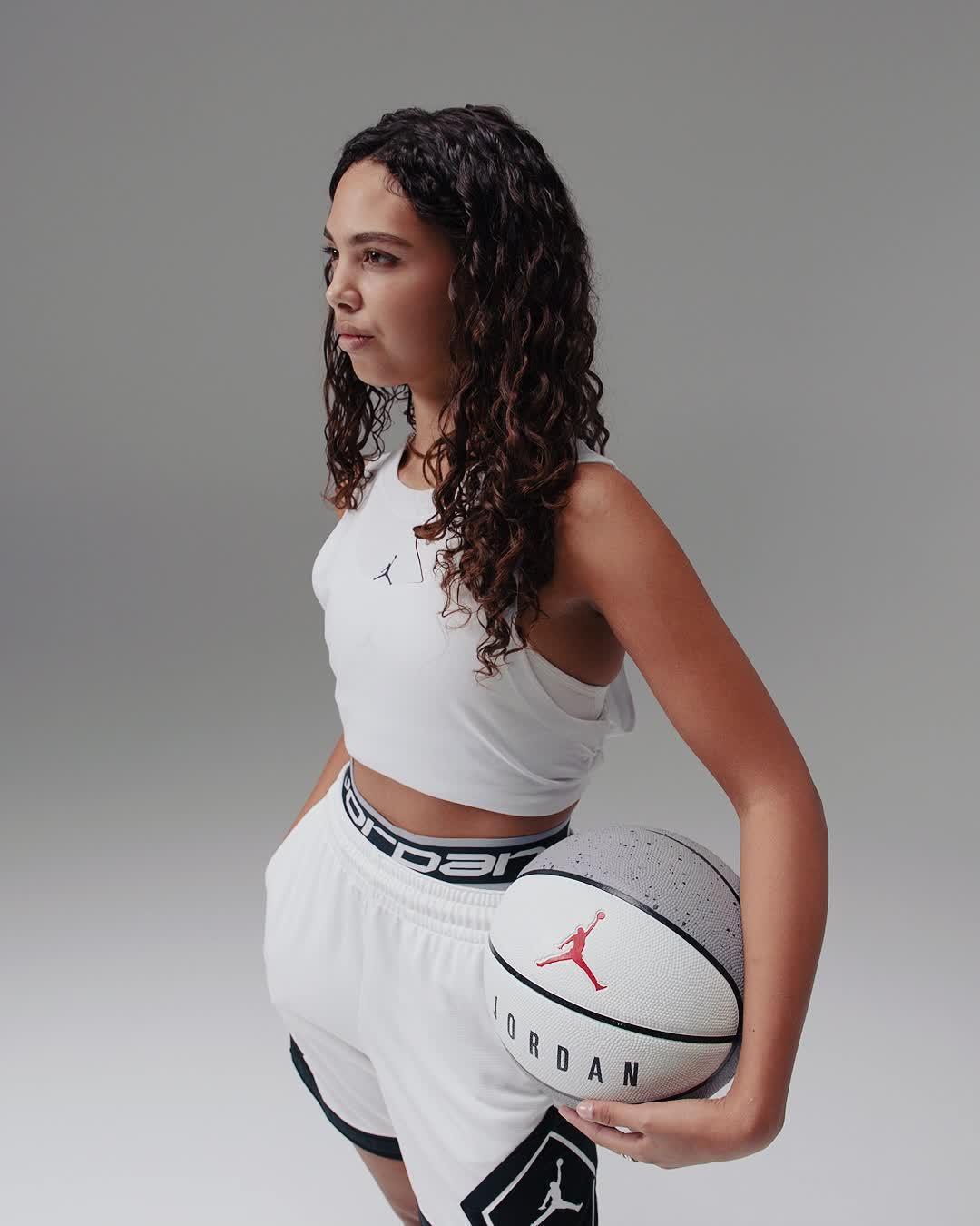 Women's Jordan Heir Series "Triple White" Basketball Shoes Product Image