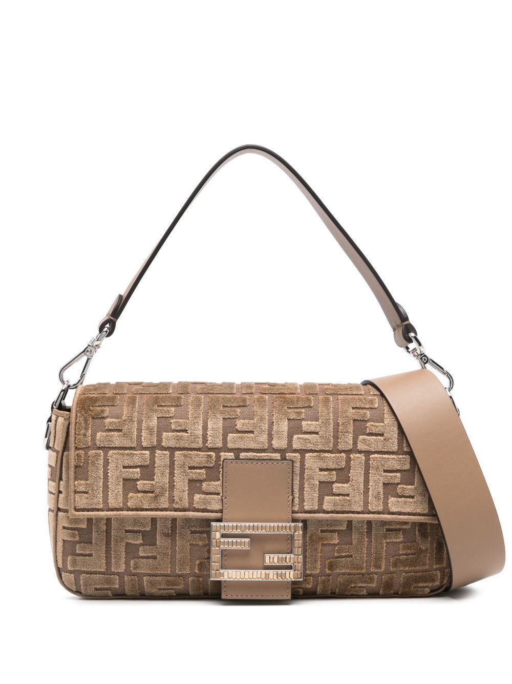 medium Baguette shoulder bag Product Image