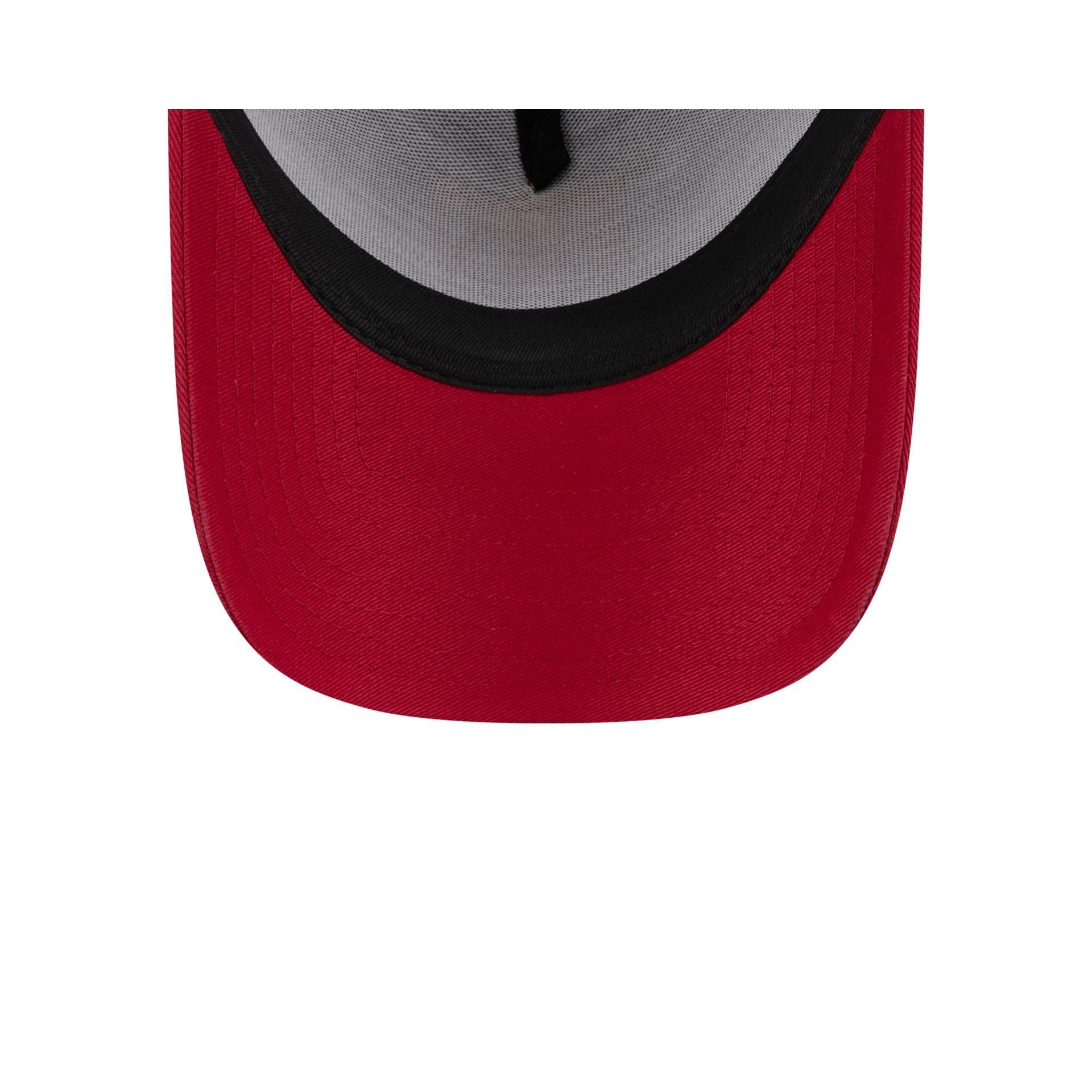Atlanta Falcons Team Classic 39THIRTY Stretch Fit Hat Male Product Image