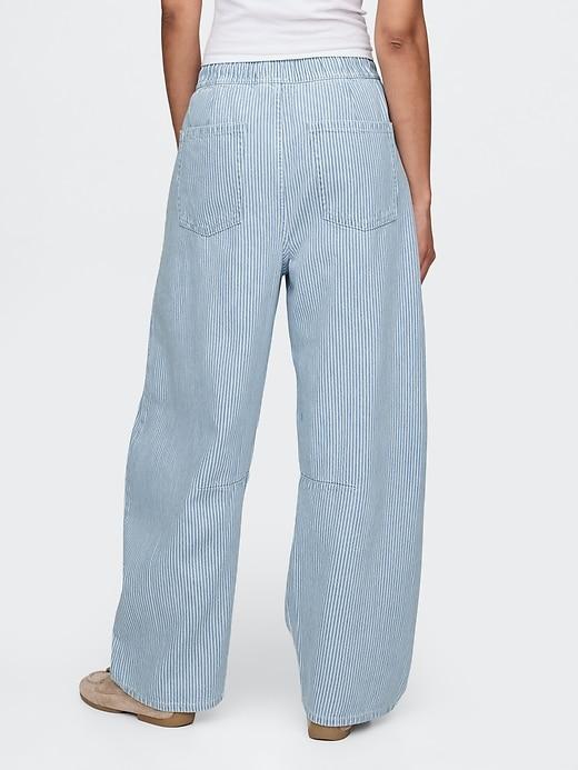 Mid Rise UltraSoft Easy Horseshoe Jeans Product Image
