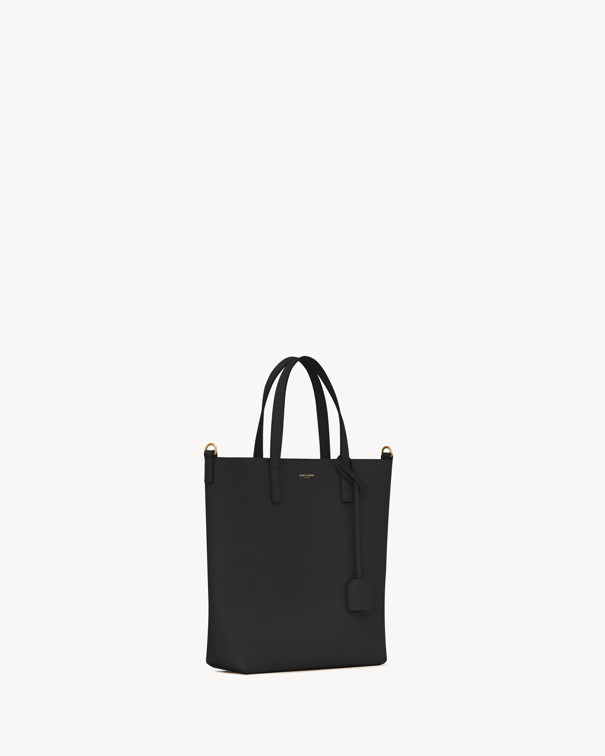 SHOPPING SAINT LAURENT TOY IN LEATHER Product Image