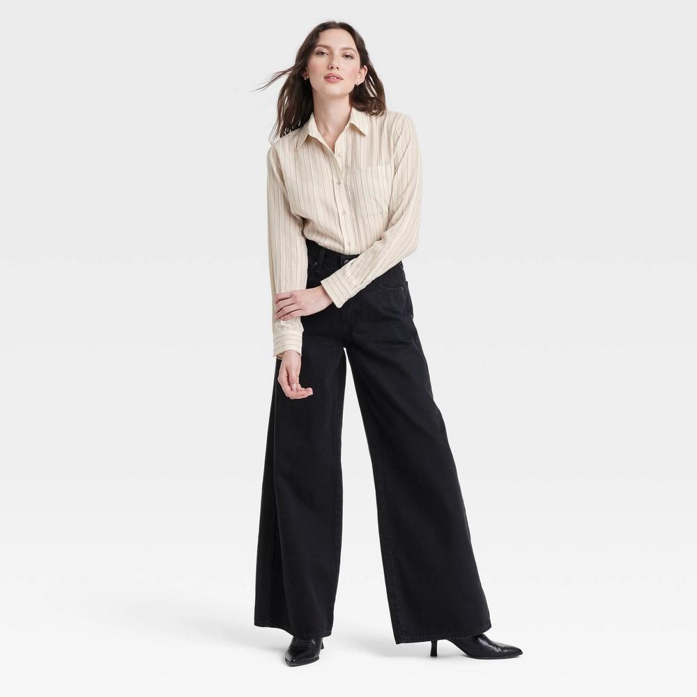 Womens Long Sleeve Collared Button-Down Shirt - Universal Thread Black/Cream Striped M: Relaxed Fit, Front Pocket Product Image