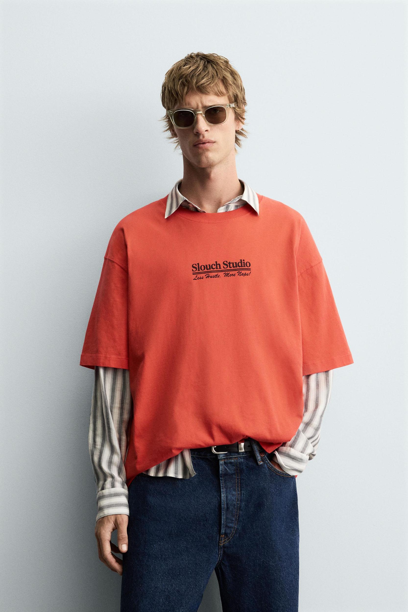 CONTRAST PRINT T-SHIRT Product Image