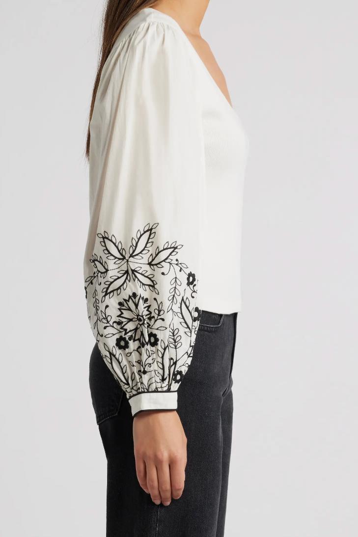 Ruthie Top Product Image