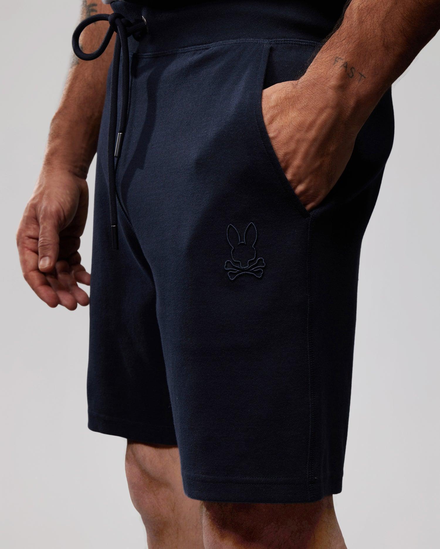 MENS OUTLINE SWEATSHORTS - B6R507ARCN Male Product Image