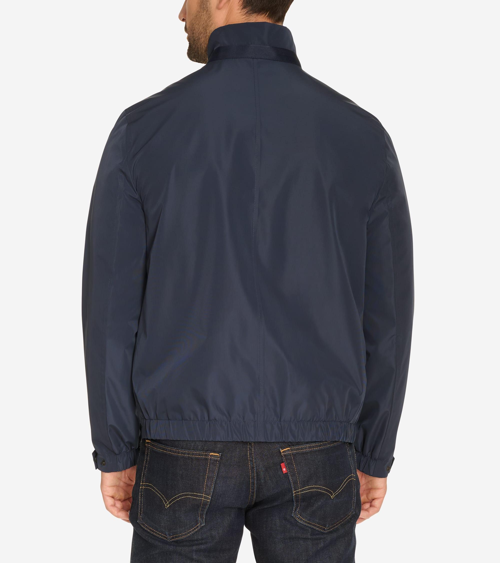 Men's Central Sling Bag Product Image