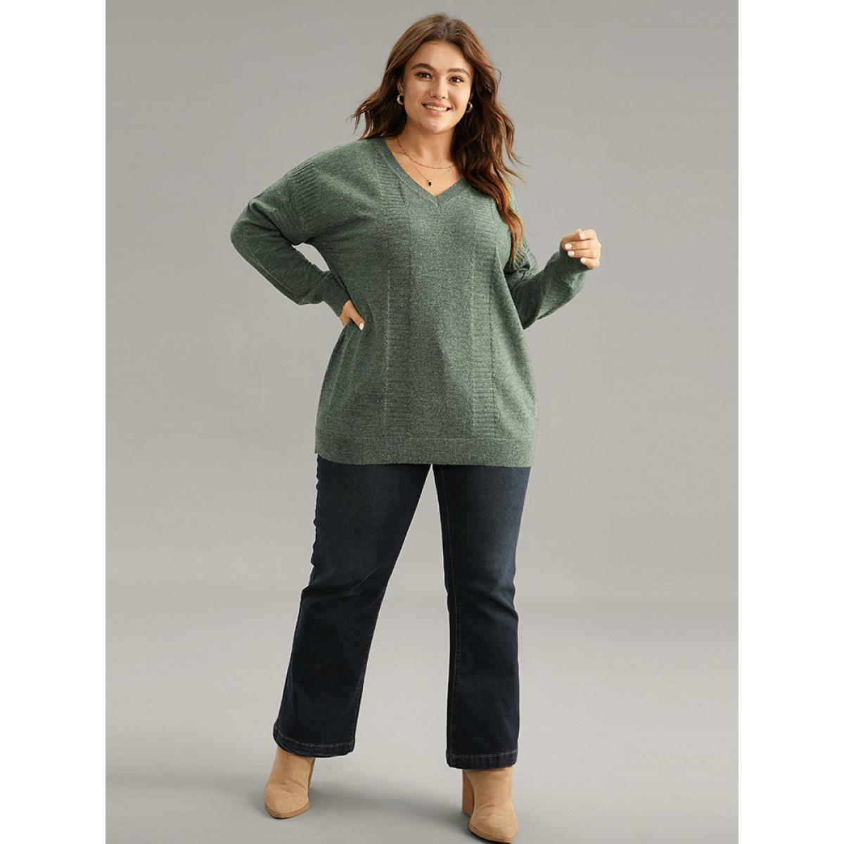 Plus Size Supersoft Essentials Plain Texture V Neck Pullover DarkGreen Women Casual Loose Long Sleeve V-neck Dailywear Pullovers BloomChic 14-16/1X Product Image