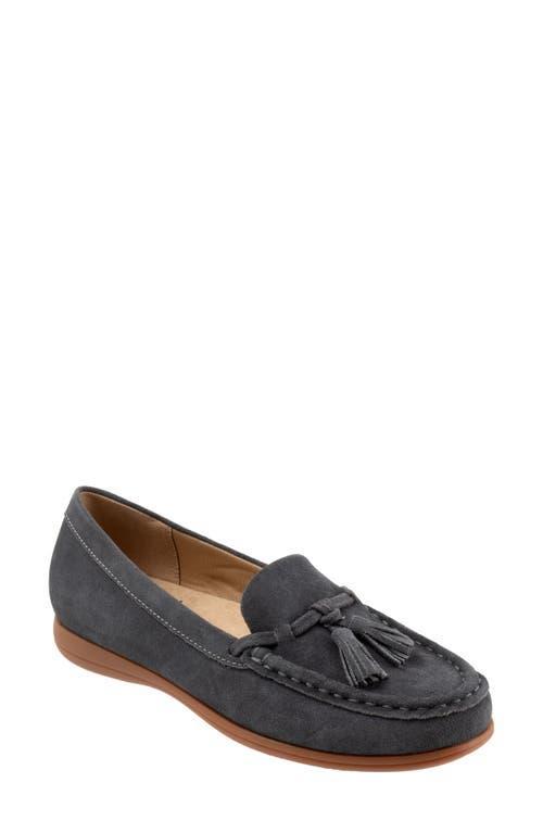 Trotters Dawson Suede Tassel Loafers Product Image