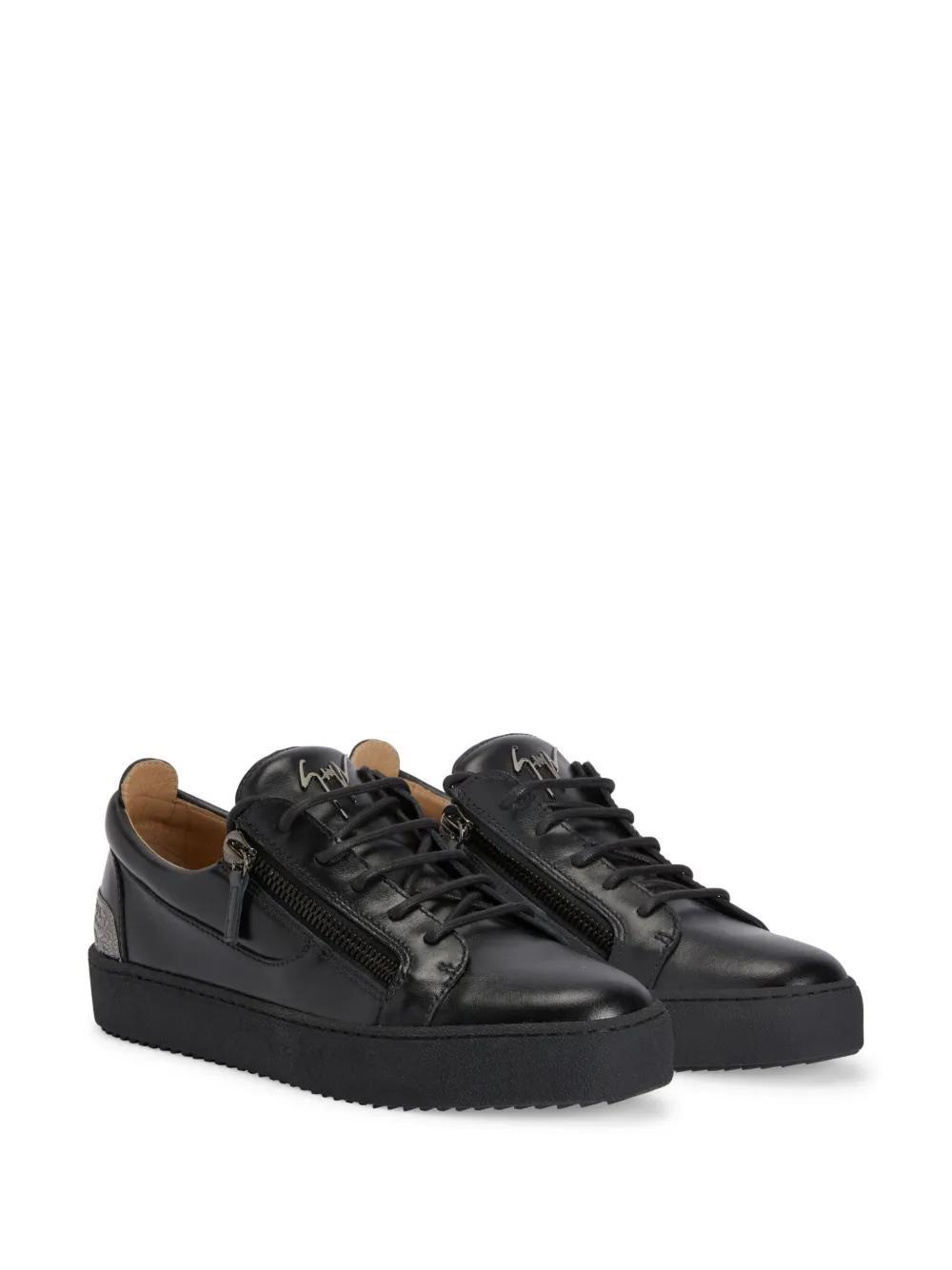 Frankie sneakers Product Image
