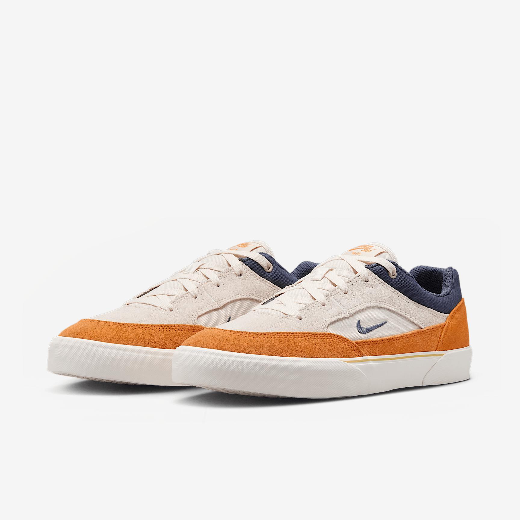 Men's Nike SB Malor Shoes Product Image