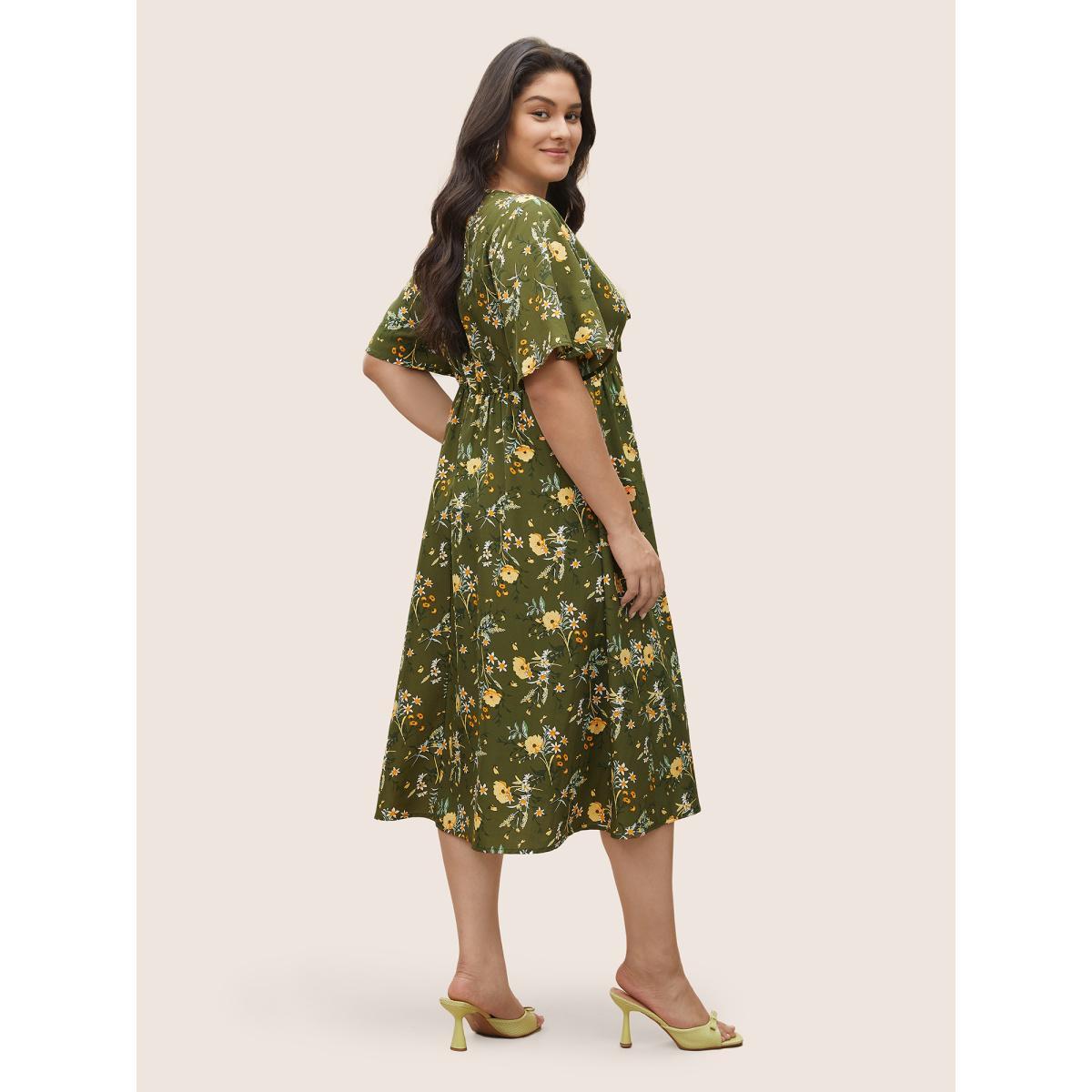 Plus Size Floral Elastic Waist Drawstring Pocket Dress Moss Women Elegant Non V-neck Short sleeve Curvy Midi Dress BloomChic 18-20/2X Product Image