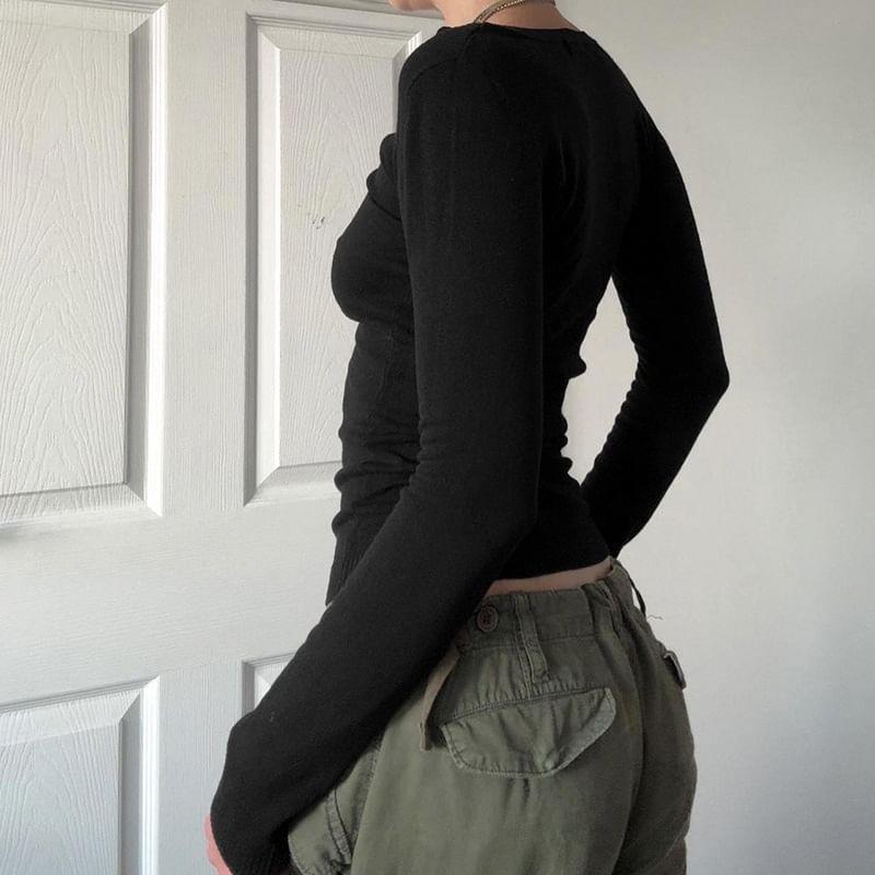 Long-Sleeve Plain V-Neck Sweater Product Image