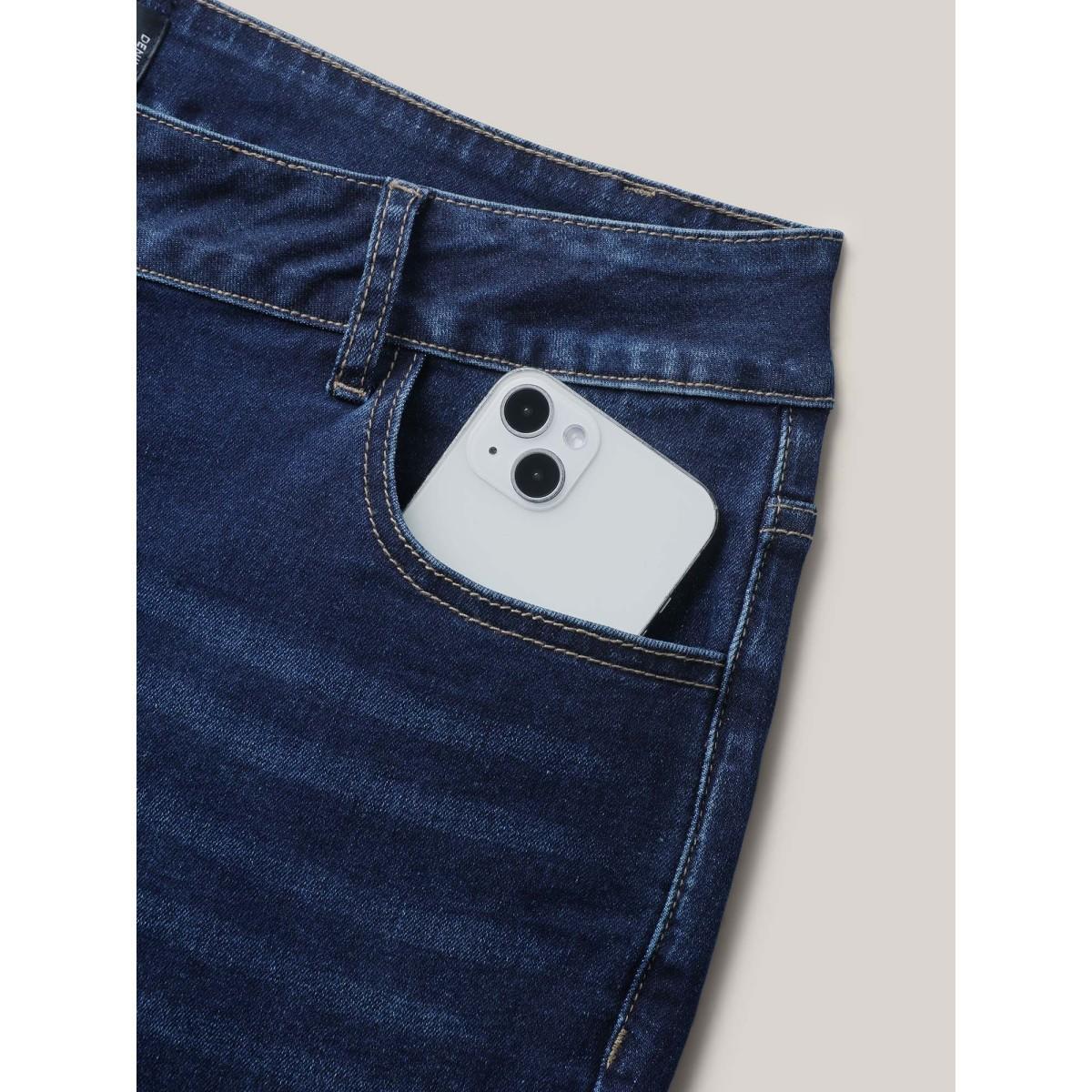 Plus Size Skinny-Fit Cropped Mid-Rise Jeans Women Darkindigo Medium stretch Slanted pocket Jeans BloomChic 30/6X Product Image