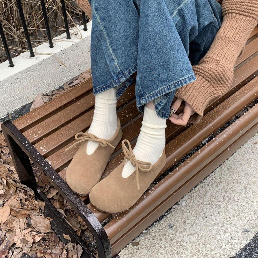 Plain Fleece-Lined Lace-Up Flats Product Image