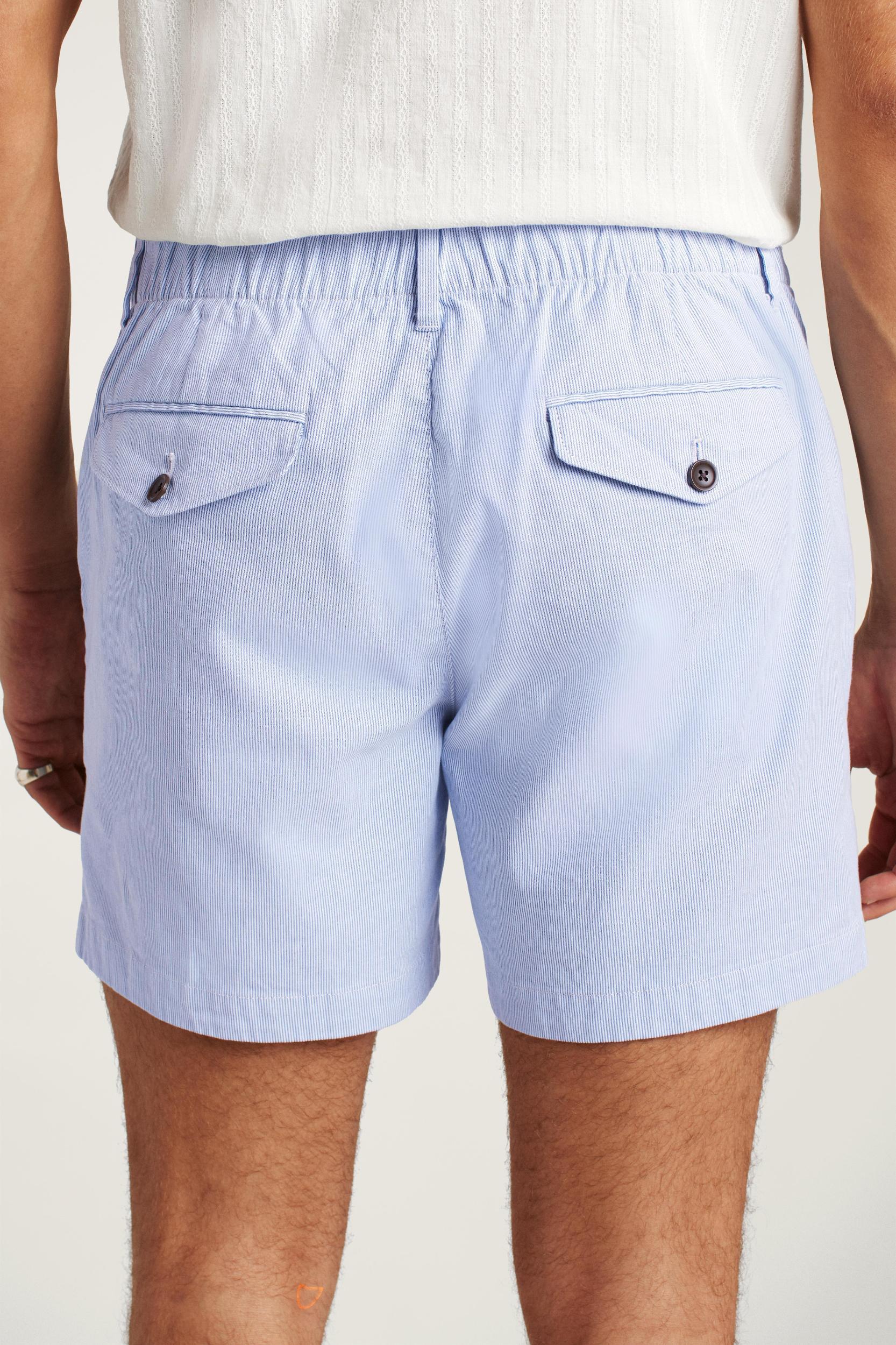 Lightweight Chino Short Product Image