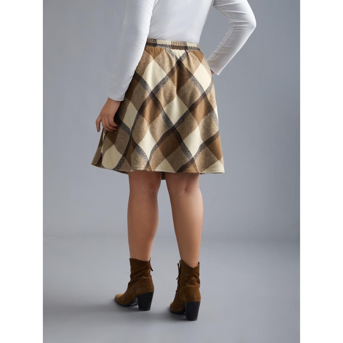 Plus Size Plaid Pattern Elastic Waist A-line Mini Skirt Women Bronze Elegant Low stretch Slanted pocket Everyday Skirts BloomChic 28/5X Product Image