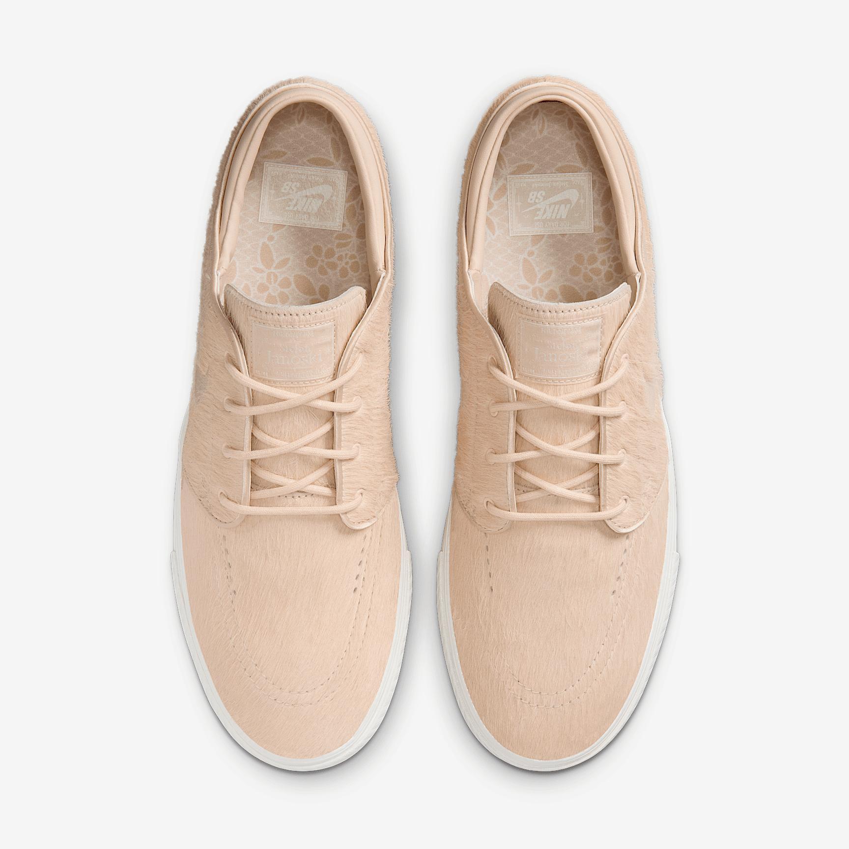 Nike SB Zoom Janoski OG+ SE Skate Shoes Product Image