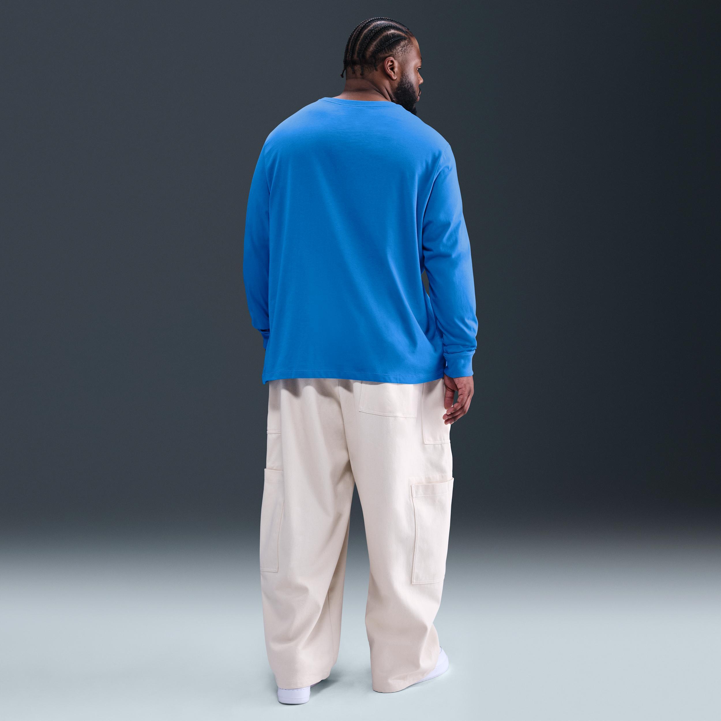 Nike Sportswear Men's Long-Sleeve T-Shirt Product Image