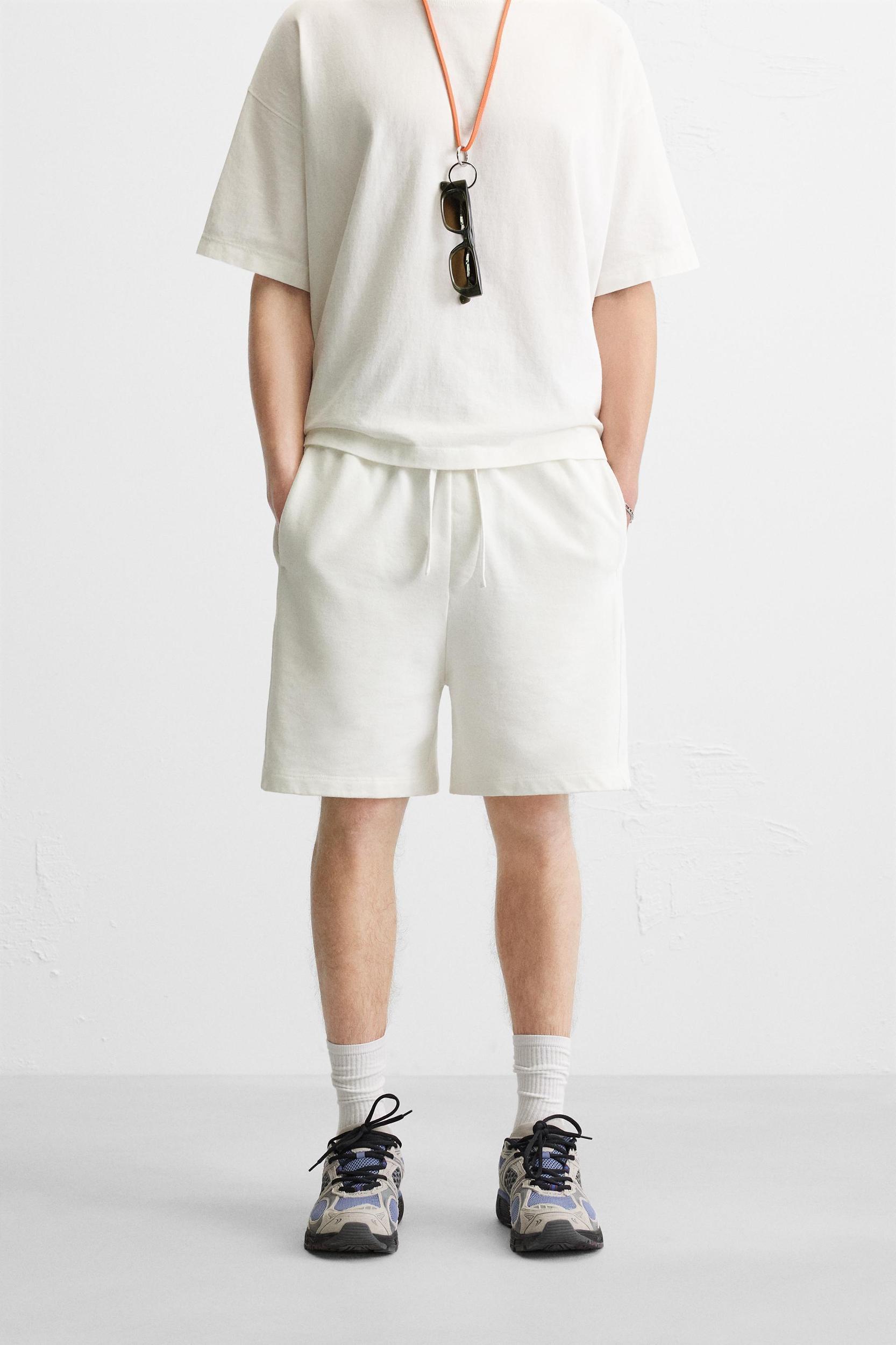 RELAXED FIT WASHED JOGGER SHORTS Product Image