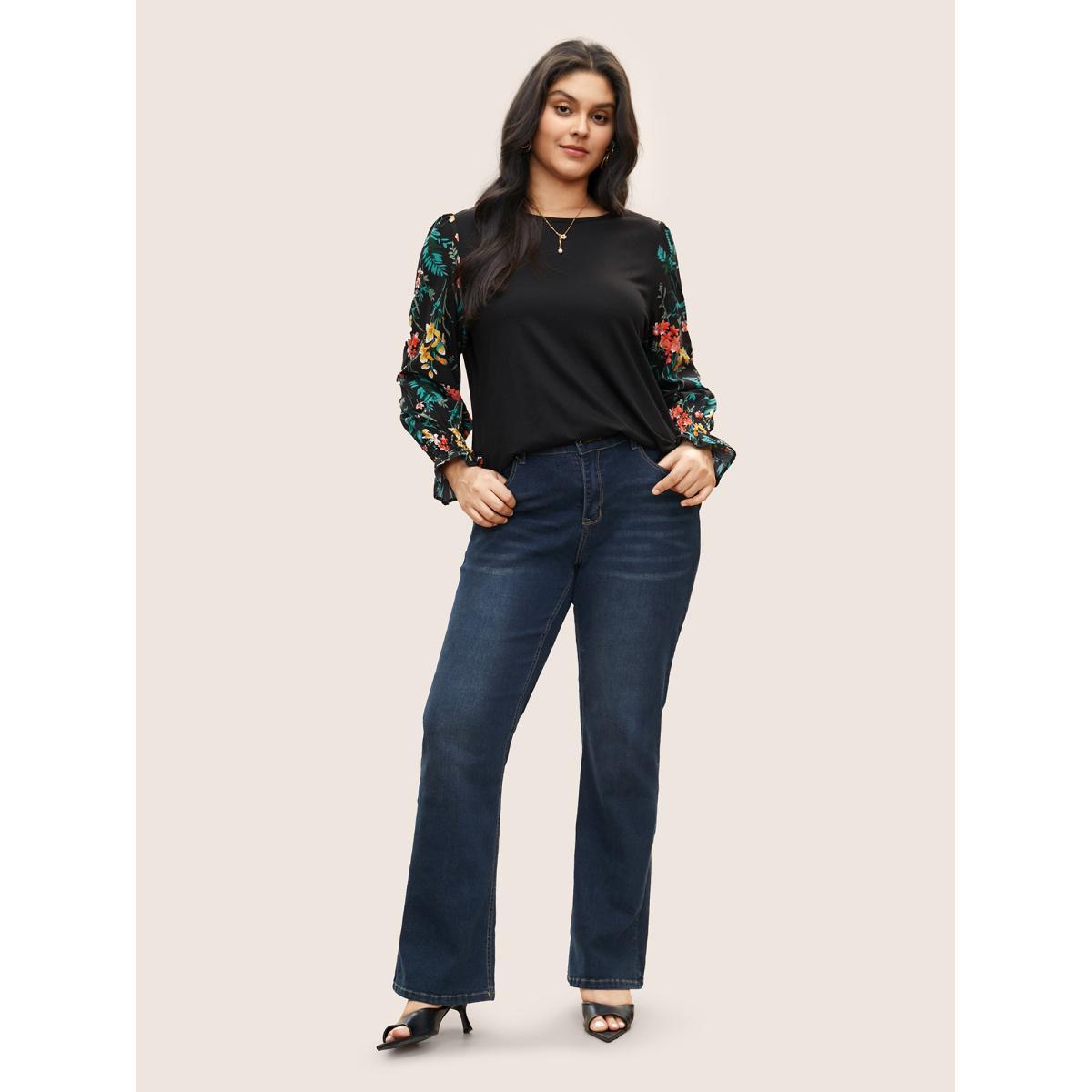 Plus Size Floral Patchwork Shirred Round Neck T-shirt Black Women Elegant Patchwork Floral Round Neck Everyday T-shirts BloomChic 30/6X Product Image