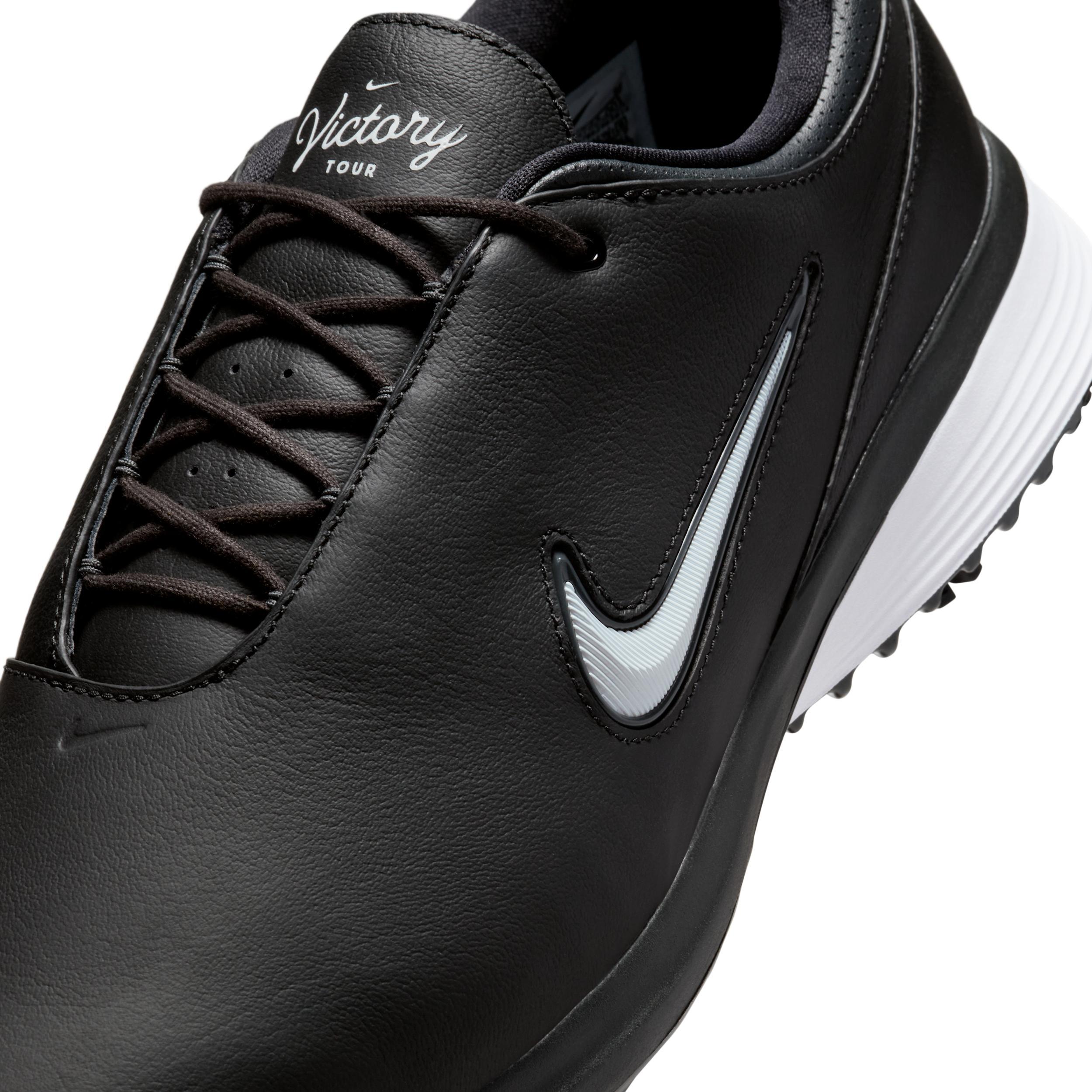 Nike Victory Tour 4 Golf Shoes (Wide) Product Image