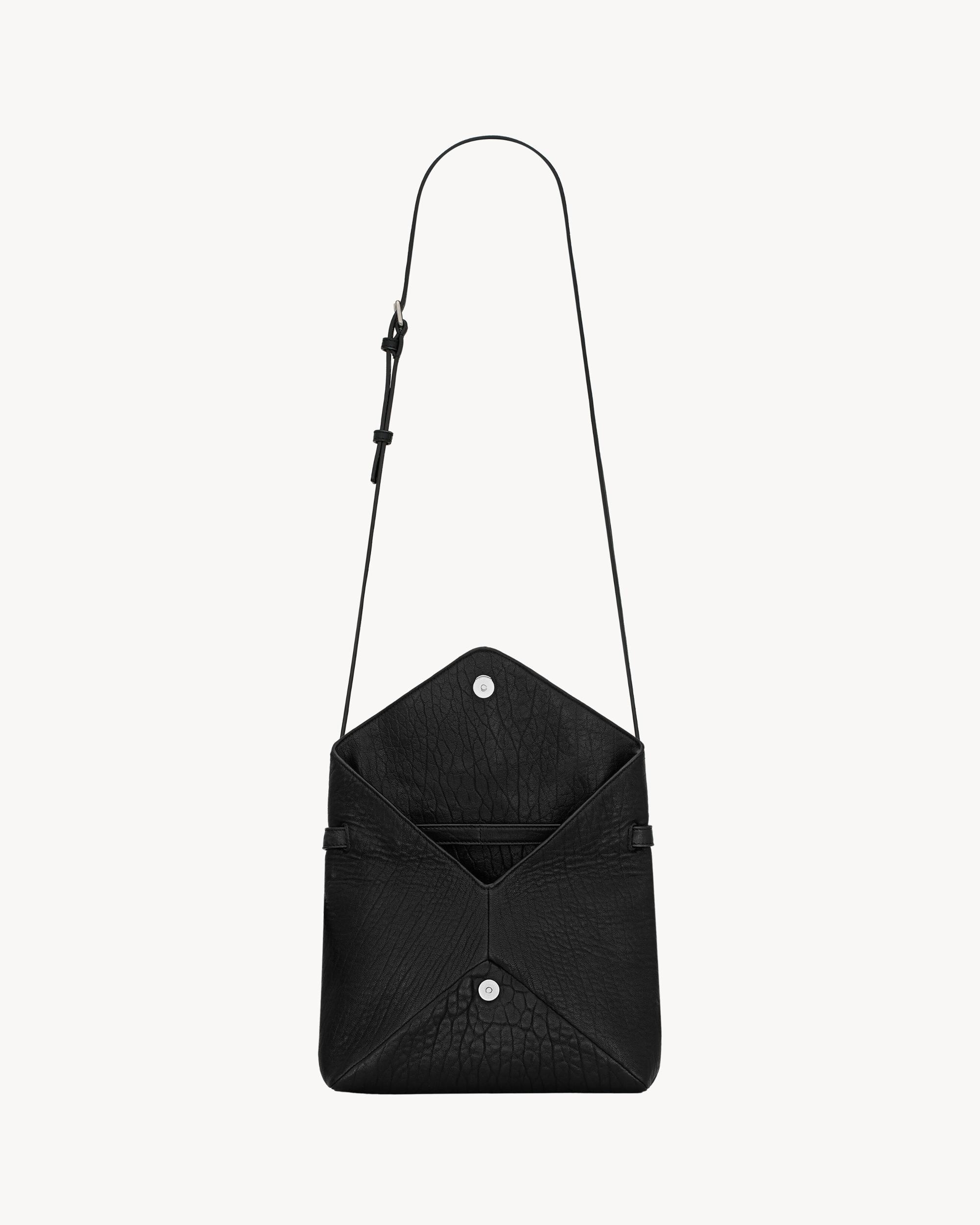 CASSANDRE envelope messenger in lambskin Product Image
