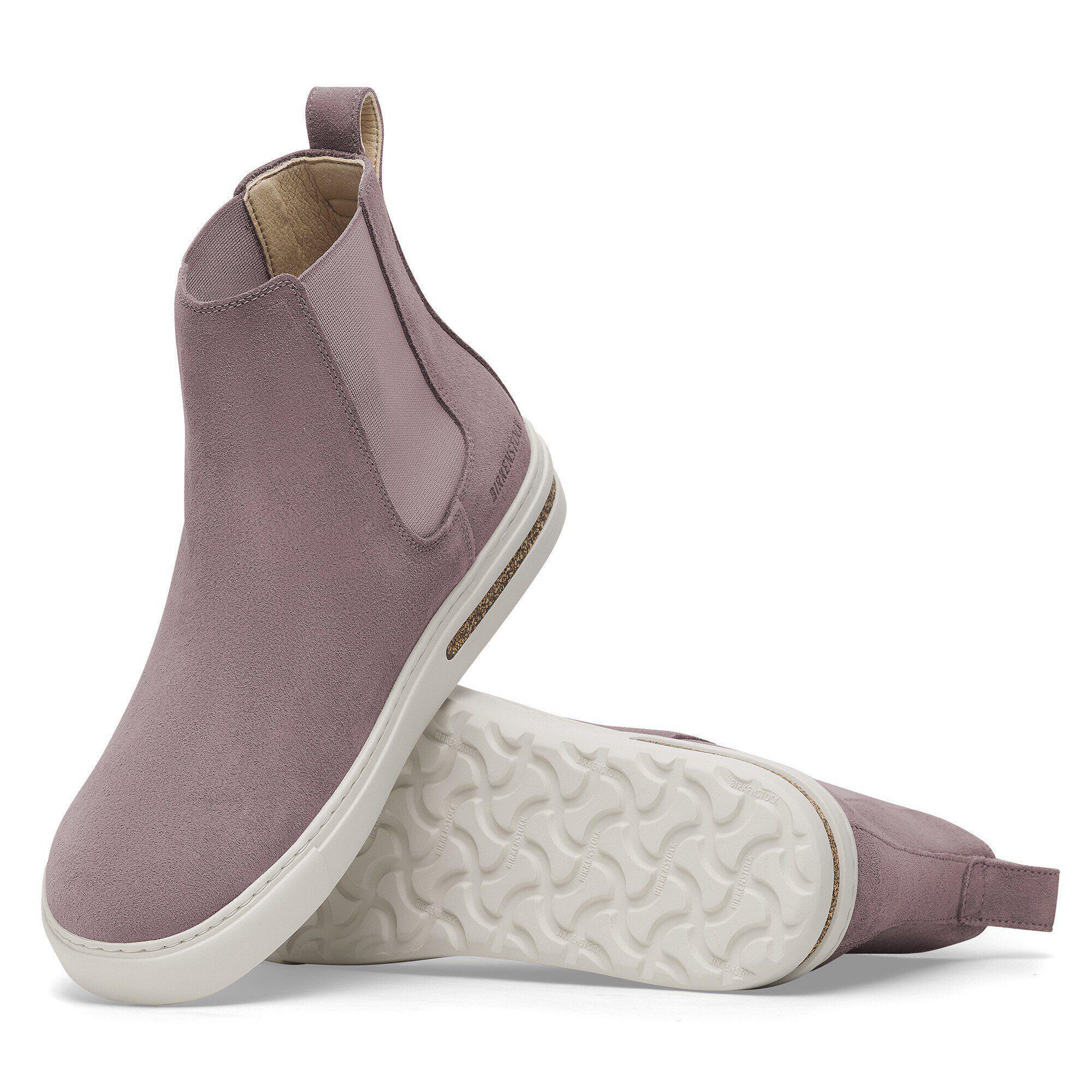 Bend Chelsea Suede Leather Product Image