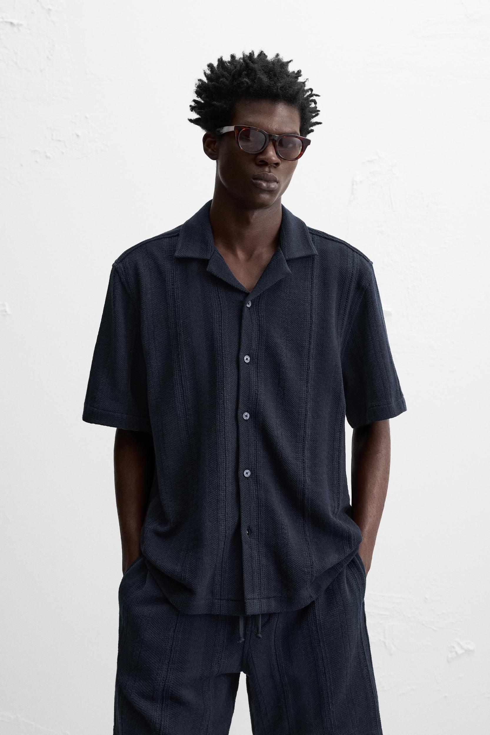 STRIPED JACQUARD SHIRT Product Image