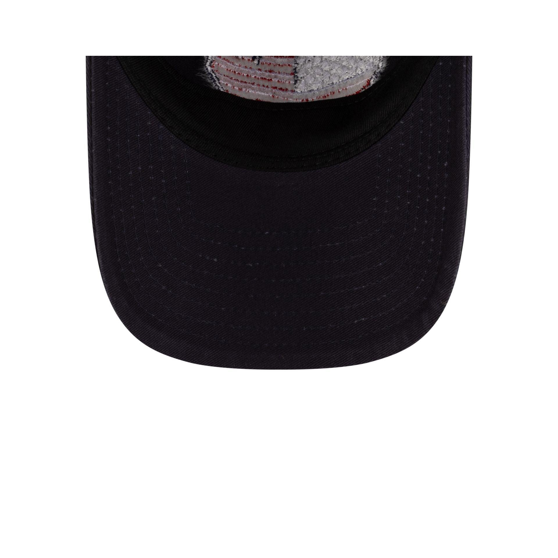 Tennessee Titans Team Classic 39THIRTY Stretch Fit Hat Male Product Image