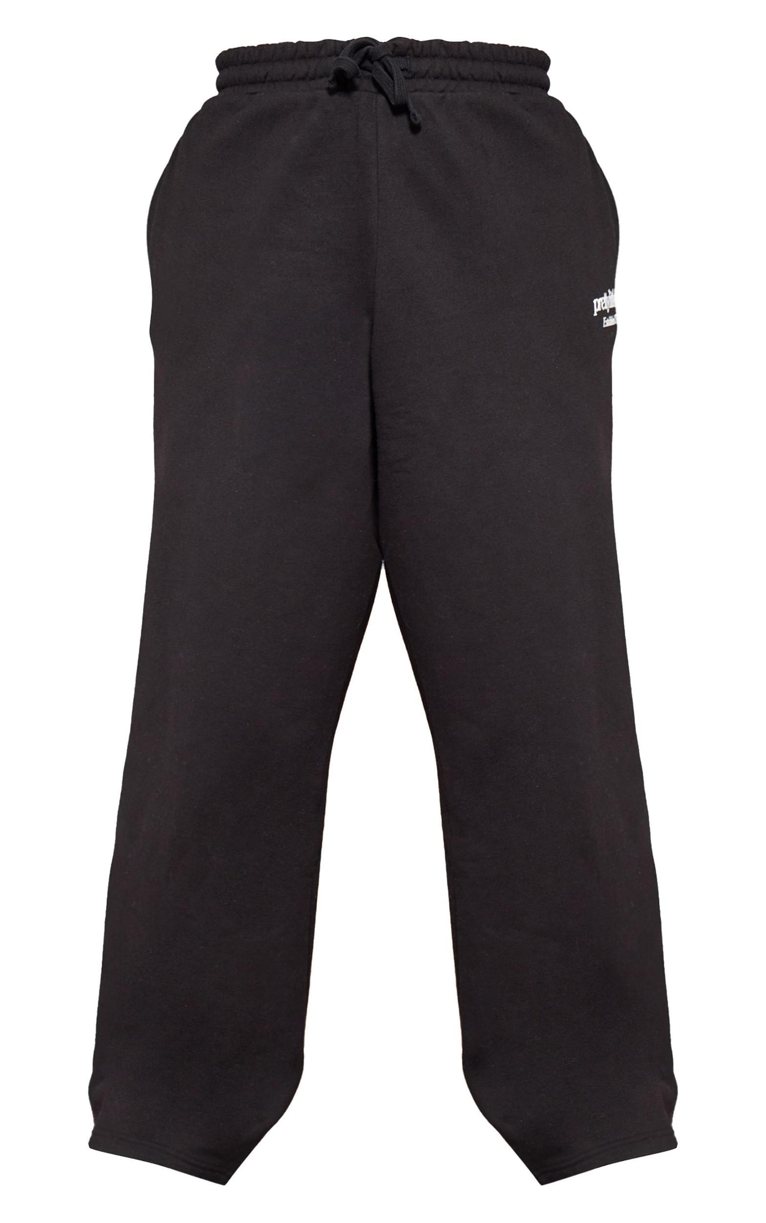 PRETTYLITTLETHING Plus Black Printed Premium Wide Leg Sweatpants Product Image