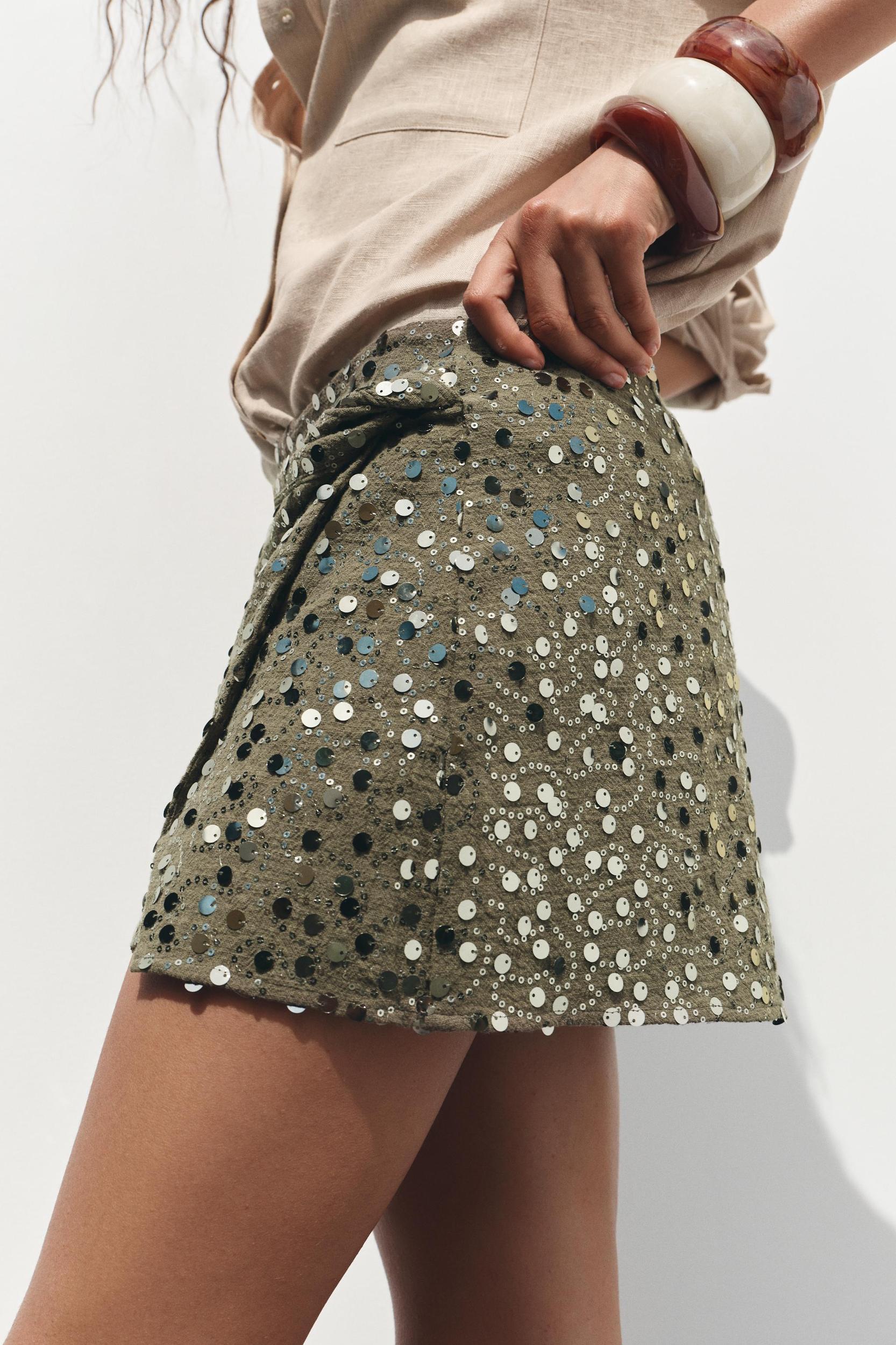 KNOTTED SEQUIN SKORT Product Image