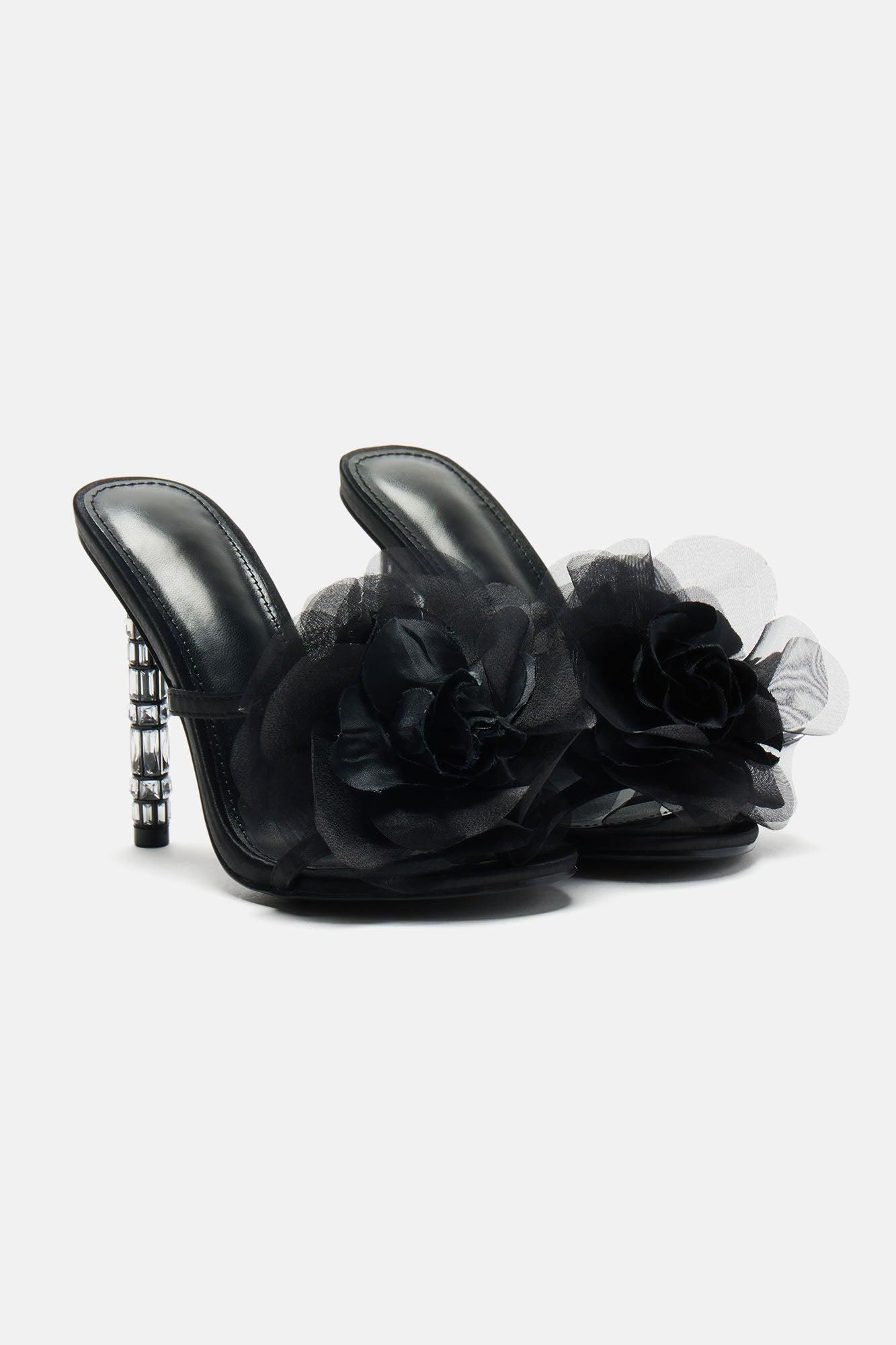 Pretty Vibes Heeled Sandals - Black Product Image