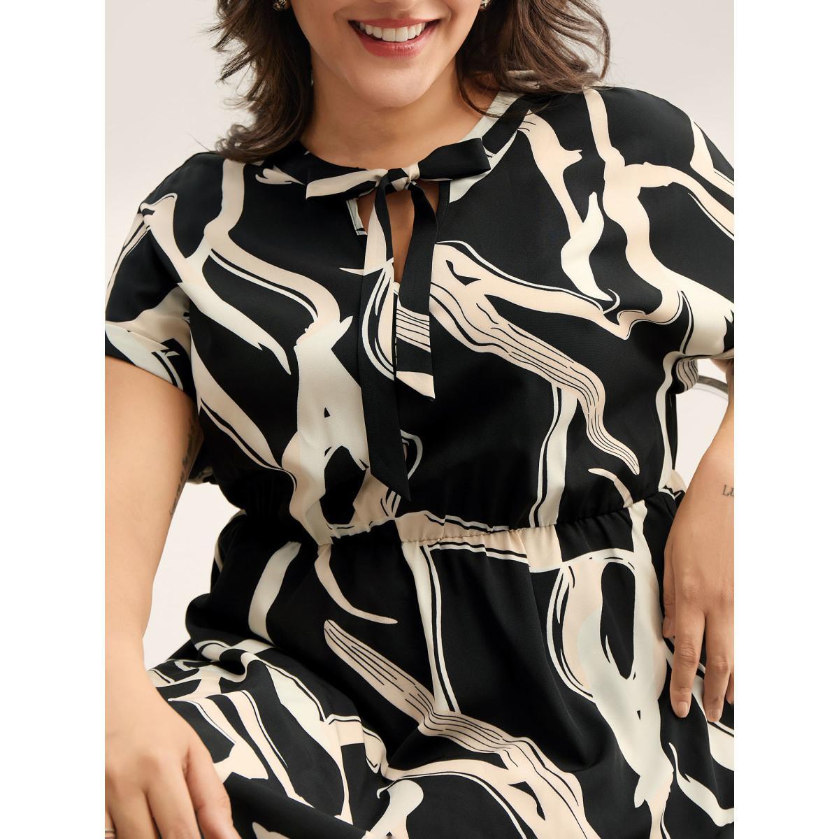 Plus Size Abstract Print Ribbon Collar Midi Dress Black Women Ribbon-tied collar Cap Sleeve Curvy BloomChic 26/4X Product Image