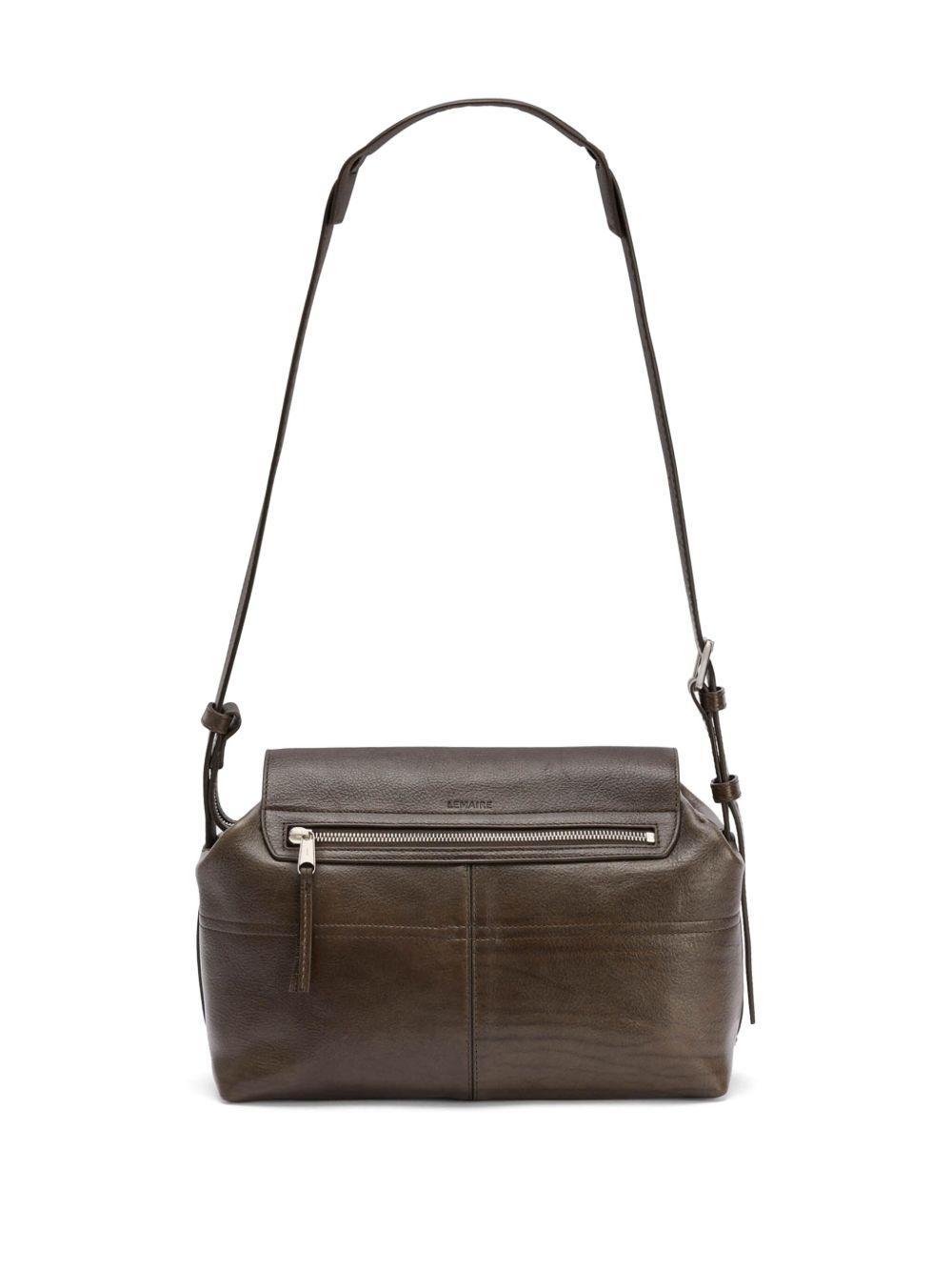 medium Gear shoulder bag Product Image