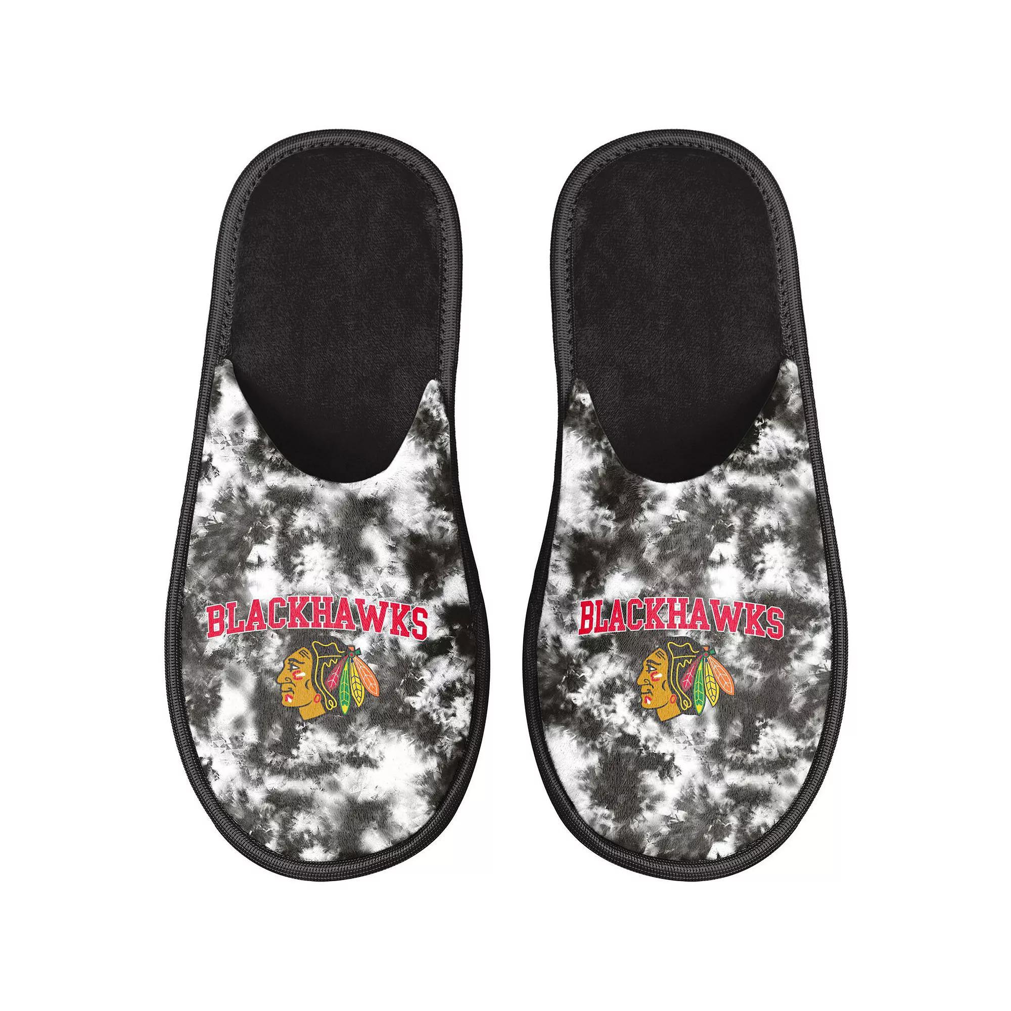 Women's FOCO Chicago Blackhawks Iconic Logo Scuff Slippers, Size: Large Product Image