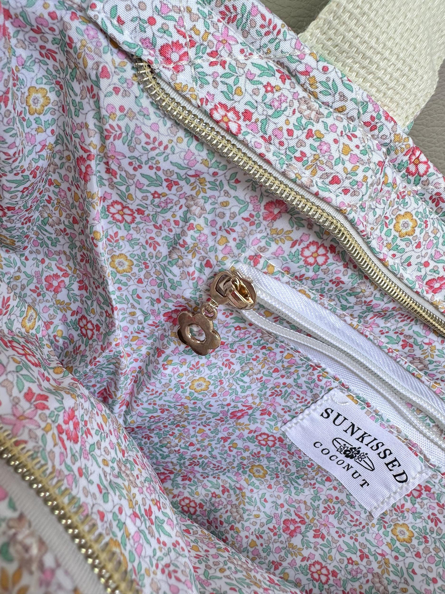 Floral Day In The Park Handmade Tote Zipper Bag Girls Product Image