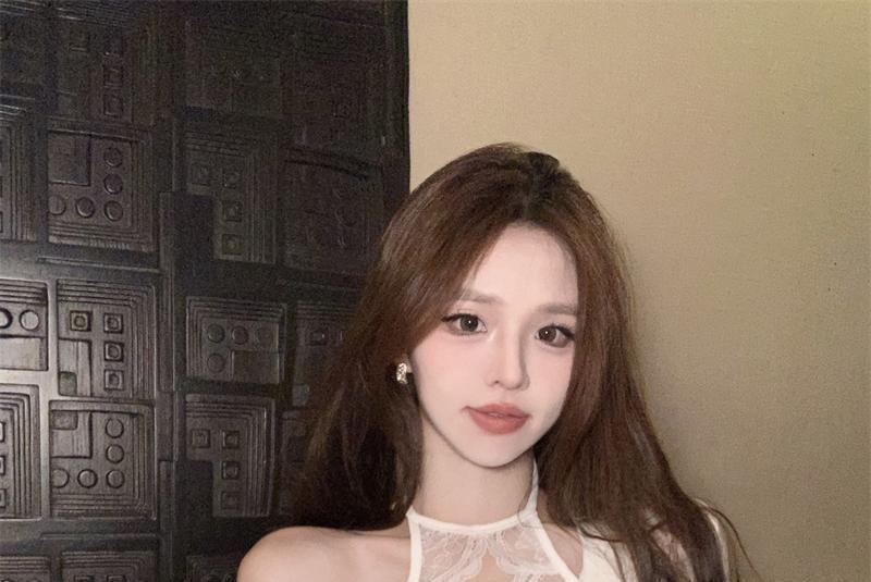 Long Sleeve Cold Shoulder Plain Mock Two Piece Panel Lace Top Product Image