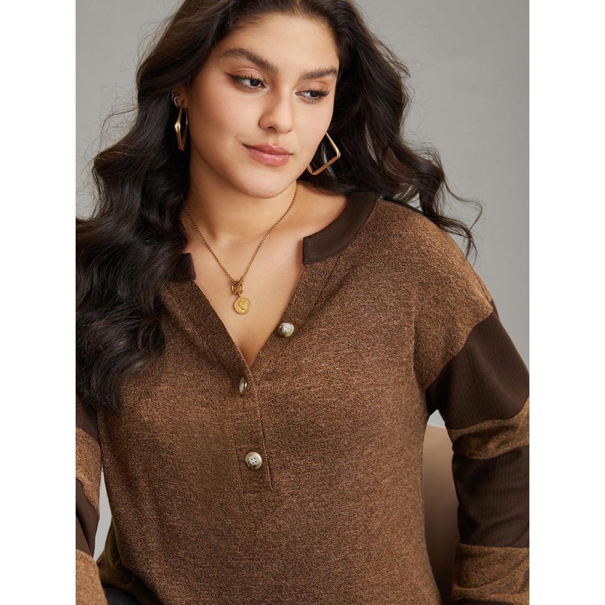 Plus Size Contrast Patchwork Notched Button Up T-shirt DarkBrown Women Casual Contrast Plain Notched collar Dailywear T-shirts BloomChic 22-24/3X Product Image