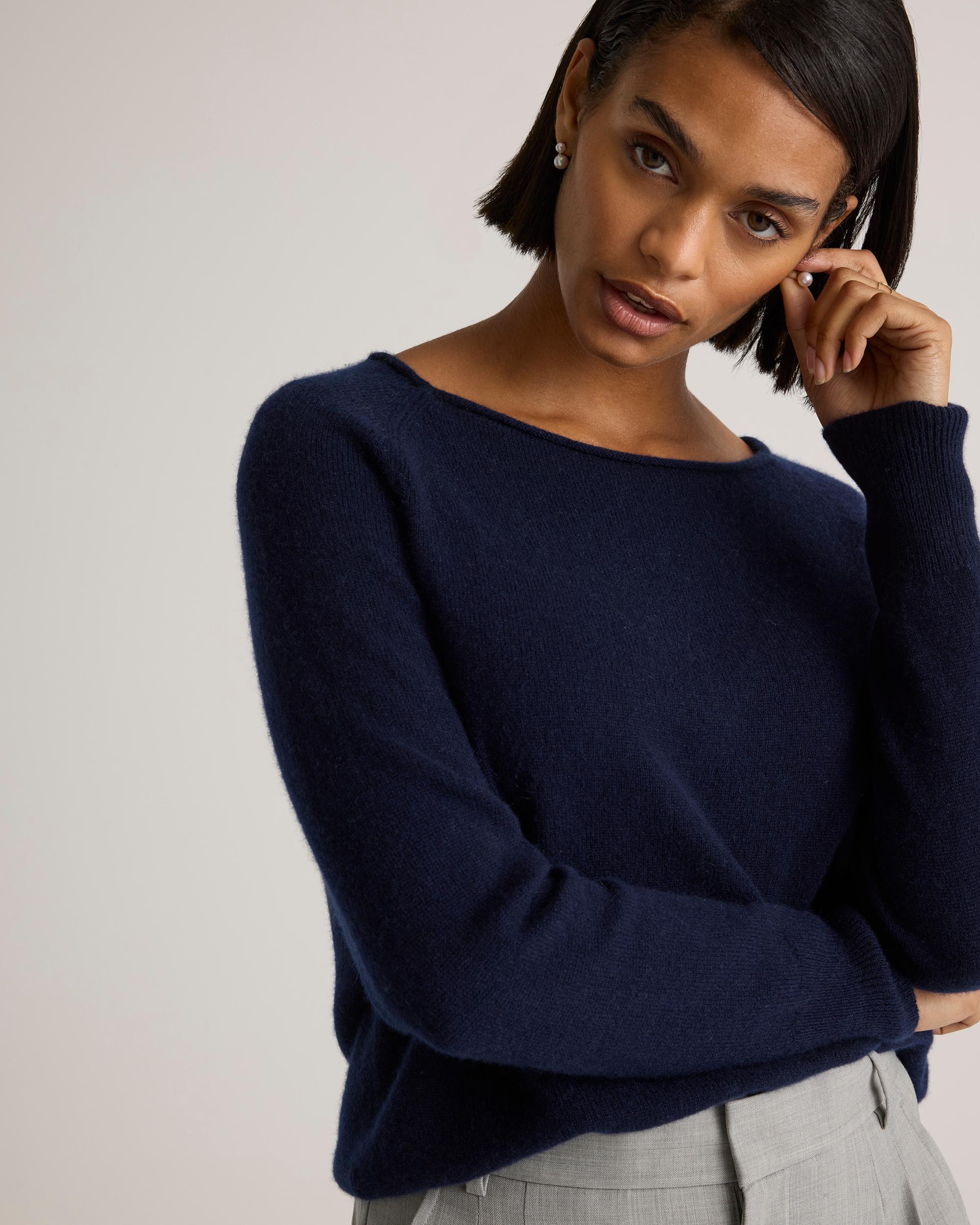 Quince | Women's Mongolian Cashmere Boatneck Sweater Size XS Product Image