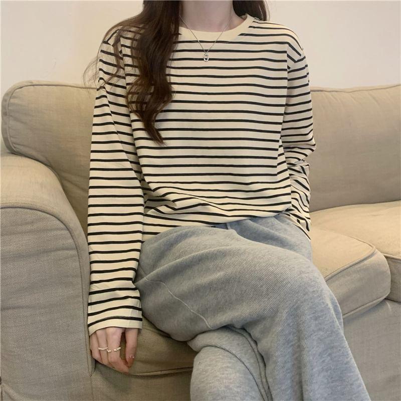 Long-Sleeve Crewneck Striped Tee Product Image