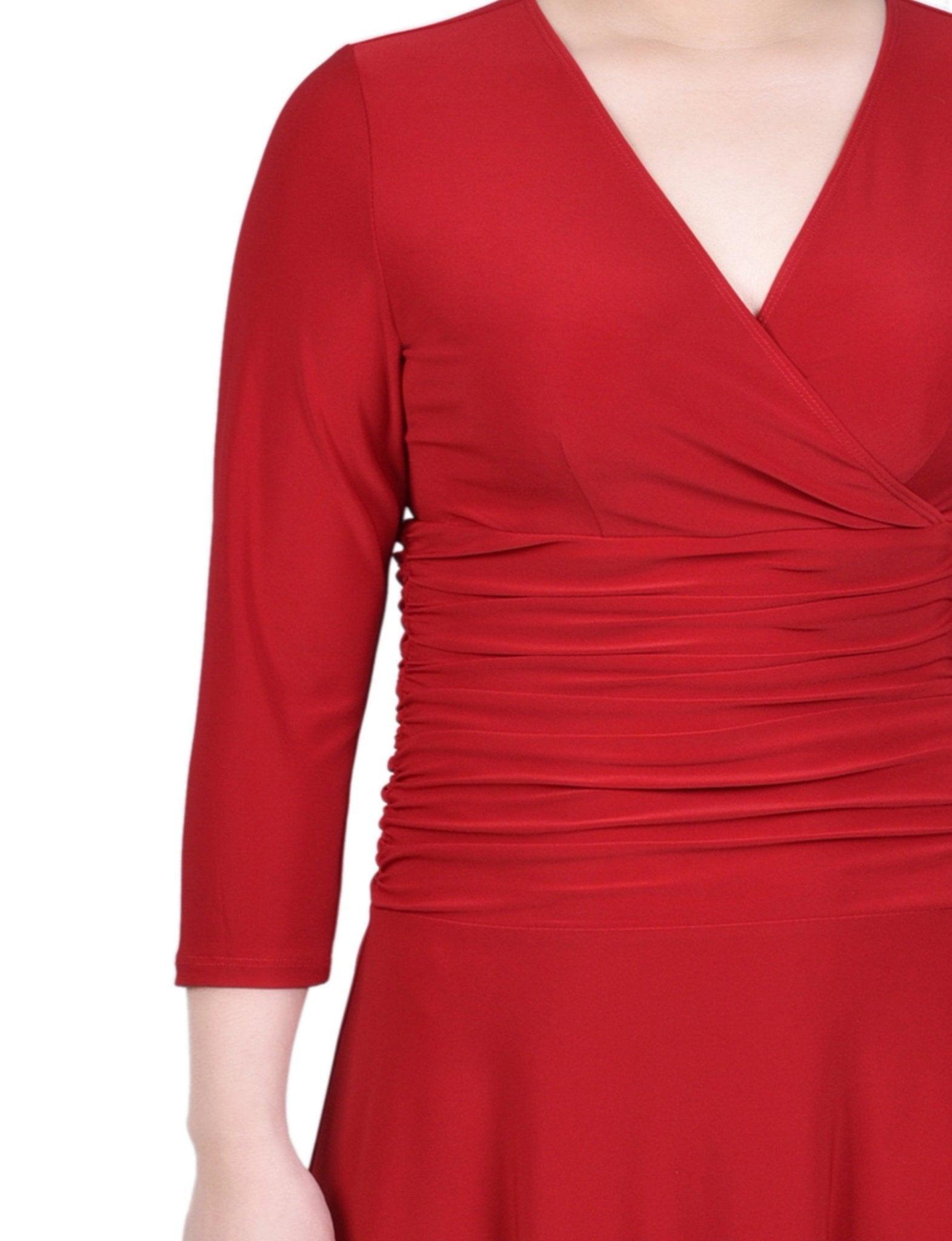 Cherry Red 3/4 Sleeve Rouched-Waist Dress - Petite Product Image